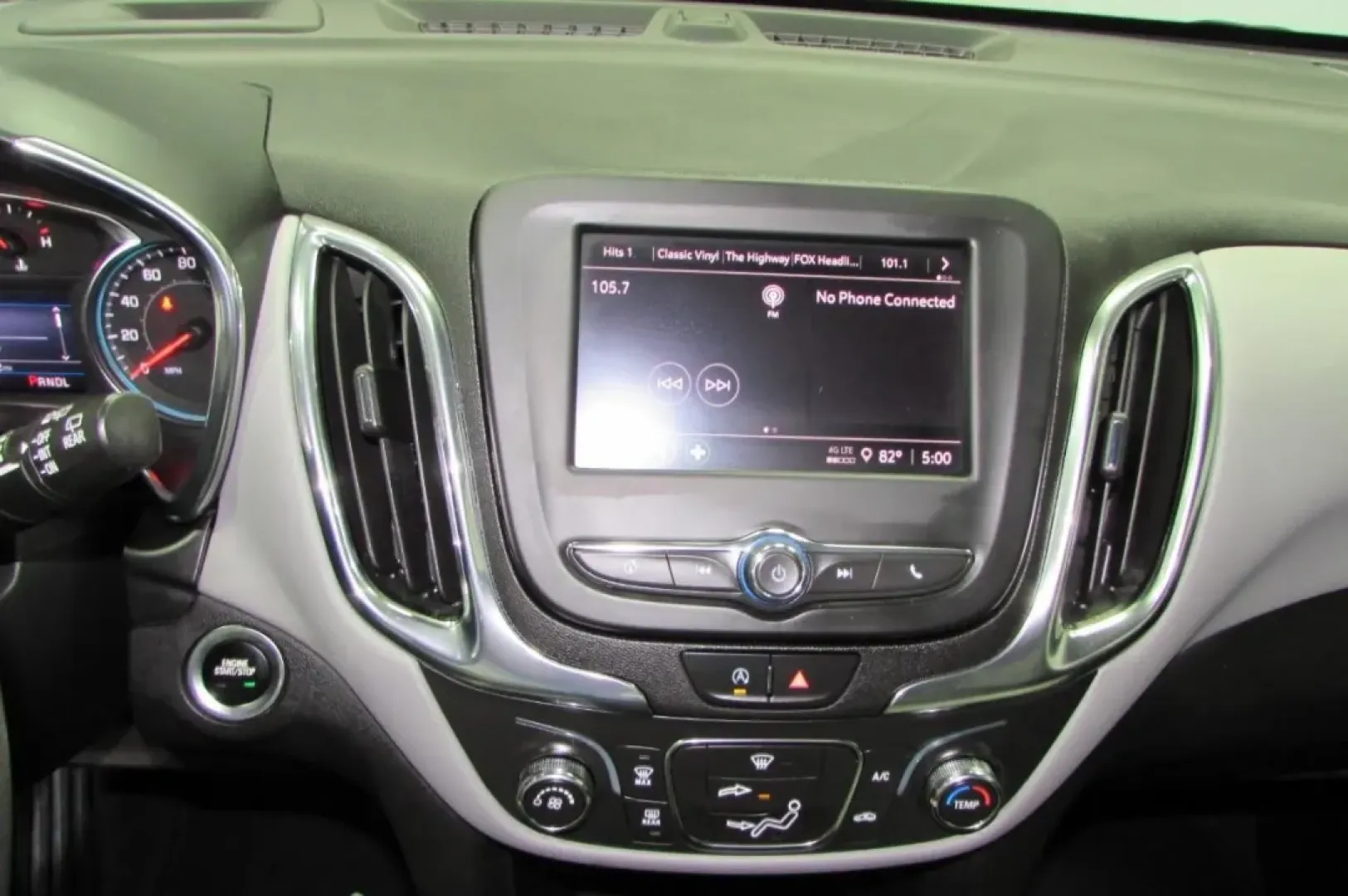 2023 /Gray Chevrolet Equinox LT (3GNAXUEG1PS) with an Other engine, Automatic transmission, located at 12836 Highway 21, De Soto, MO, 63020, (636) 337-7777, 38.151867, -90.575615 - **Discover the Perfect SUV for Your Family Adventures: 2023 Chevrolet Equinox LT at Pettus Ford De Soto**<br /> <br /> Are you looking for a versatile and reliable vehicle that can keep up with your active lifestyle? The 2023 Chevrolet Equinox LT is the ultimate SUV for growing families, outdoor ent - Photo#18