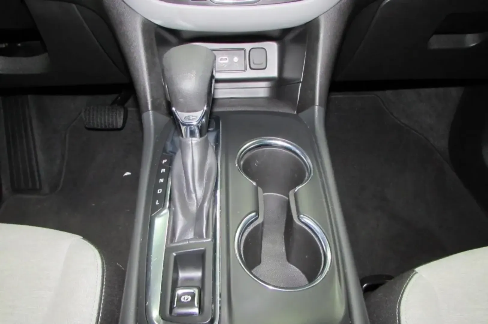 2023 /Gray Chevrolet Equinox LT (3GNAXUEG1PS) with an Other engine, Automatic transmission, located at 12836 Highway 21, De Soto, MO, 63020, (636) 337-7777, 38.151867, -90.575615 - **Discover the Perfect SUV for Your Family Adventures: 2023 Chevrolet Equinox LT at Pettus Ford De Soto**<br /> <br /> Are you looking for a versatile and reliable vehicle that can keep up with your active lifestyle? The 2023 Chevrolet Equinox LT is the ultimate SUV for growing families, outdoor ent - Photo#20