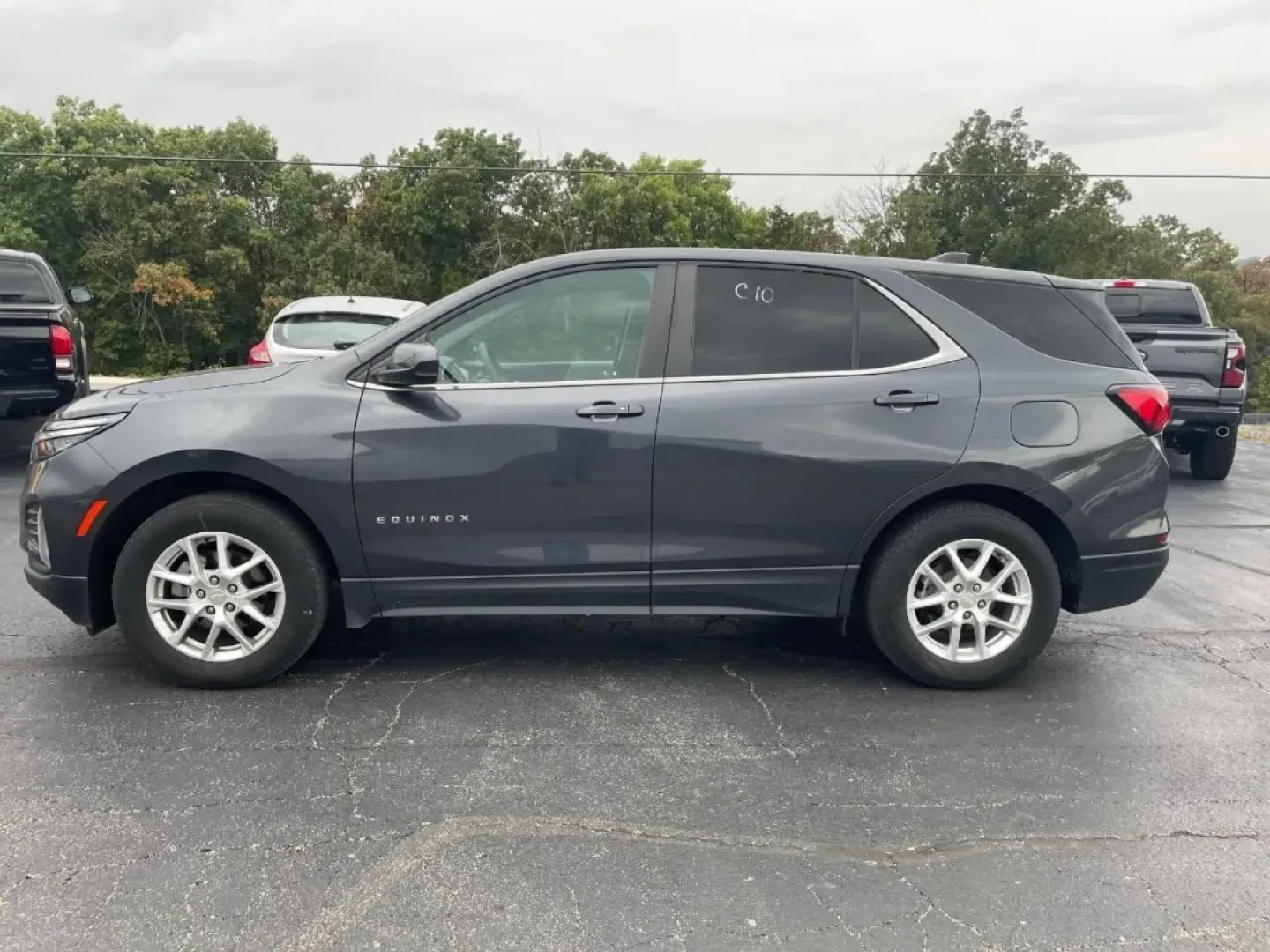 2023 /Gray Chevrolet Equinox LT (3GNAXUEG1PS) with an Other engine, Automatic transmission, located at 12836 Highway 21, De Soto, MO, 63020, (636) 337-7777, 38.151867, -90.575615 - **Discover the Perfect SUV for Your Family Adventures: 2023 Chevrolet Equinox LT at Pettus Ford De Soto**<br /> <br /> Are you looking for a versatile and reliable vehicle that can keep up with your active lifestyle? The 2023 Chevrolet Equinox LT is the ultimate SUV for growing families, outdoor ent - Photo#28