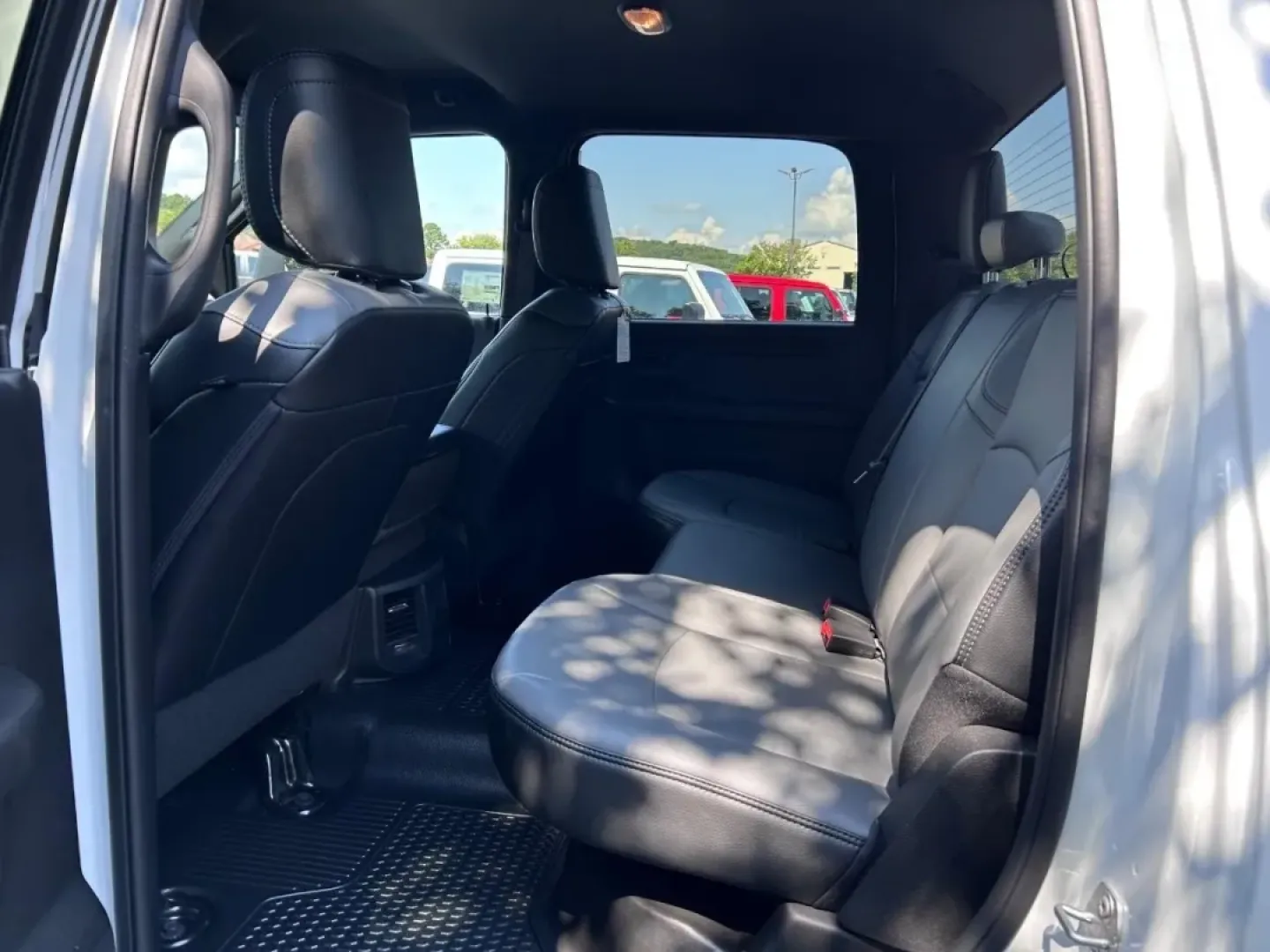 2024 /Diesel Gray/Black Leather Ram 2500 Tradesman (3C6UR5HJ9RG) with an 6.4L V8 Heavy Duty HEMI MDS engine, located at 970 Woodlawn Dr., Farmington, MO, 63640, (573) 431-7800, 37.825642, -90.468674 - Are you ready to elevate your adventures and embrace the rugged outdoors? The 2024 Ram 2500 Tradesman, available now at Pettus CDJR Farmington, is not just a truck-it's your ticket to a lifestyle of exploration and capability. With its powerful 6.4L V8 Heavy Duty HEMI engine, this beast offers the p - Photo#8