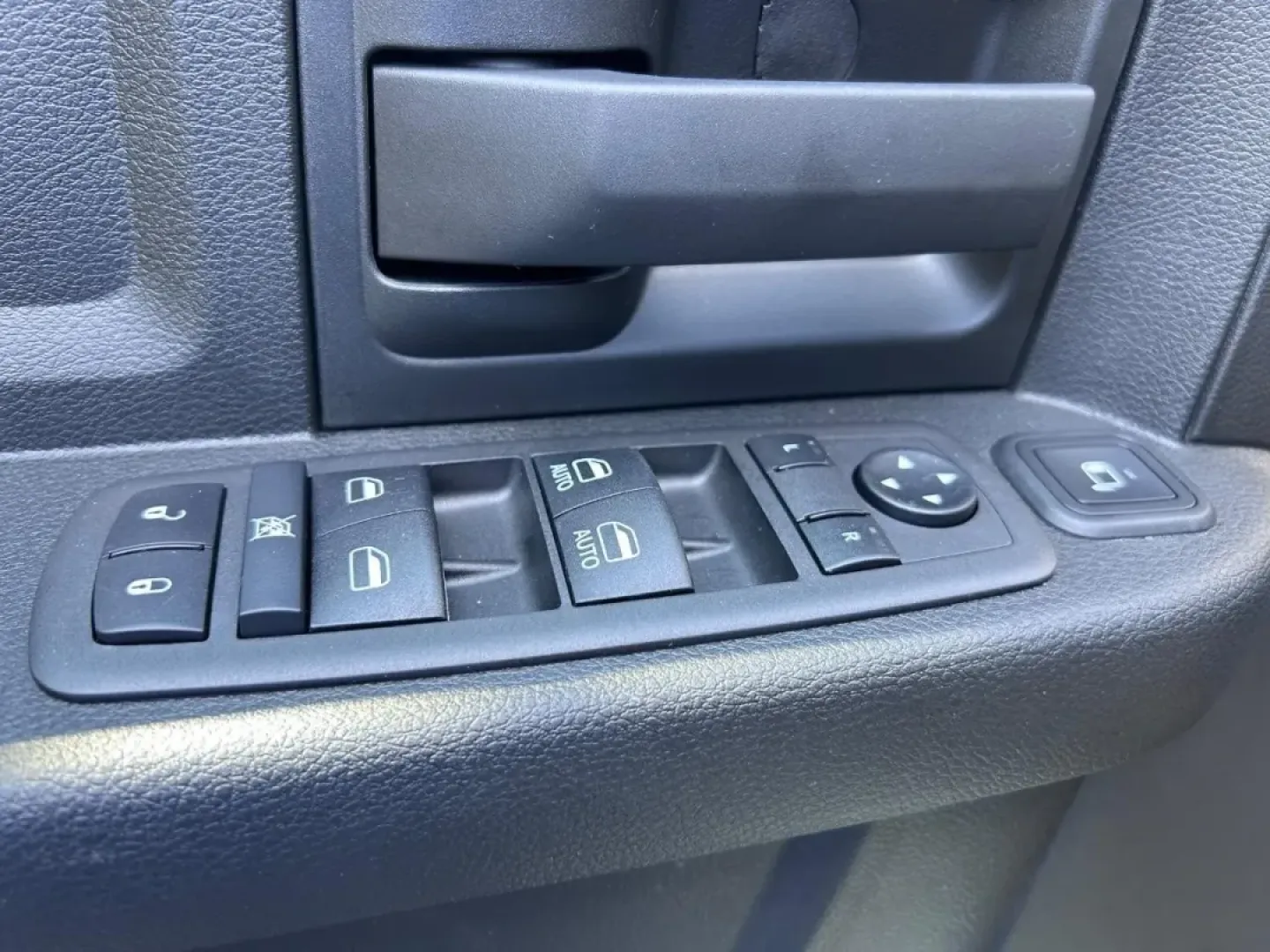 2024 /Diesel Gray/Black Leather Ram 2500 Tradesman (3C6UR5HJ9RG) with an 6.4L V8 Heavy Duty HEMI MDS engine, located at 970 Woodlawn Dr., Farmington, MO, 63640, (573) 431-7800, 37.825642, -90.468674 - Are you ready to elevate your adventures and embrace the rugged outdoors? The 2024 Ram 2500 Tradesman, available now at Pettus CDJR Farmington, is not just a truck-it's your ticket to a lifestyle of exploration and capability. With its powerful 6.4L V8 Heavy Duty HEMI engine, this beast offers the p - Photo#17