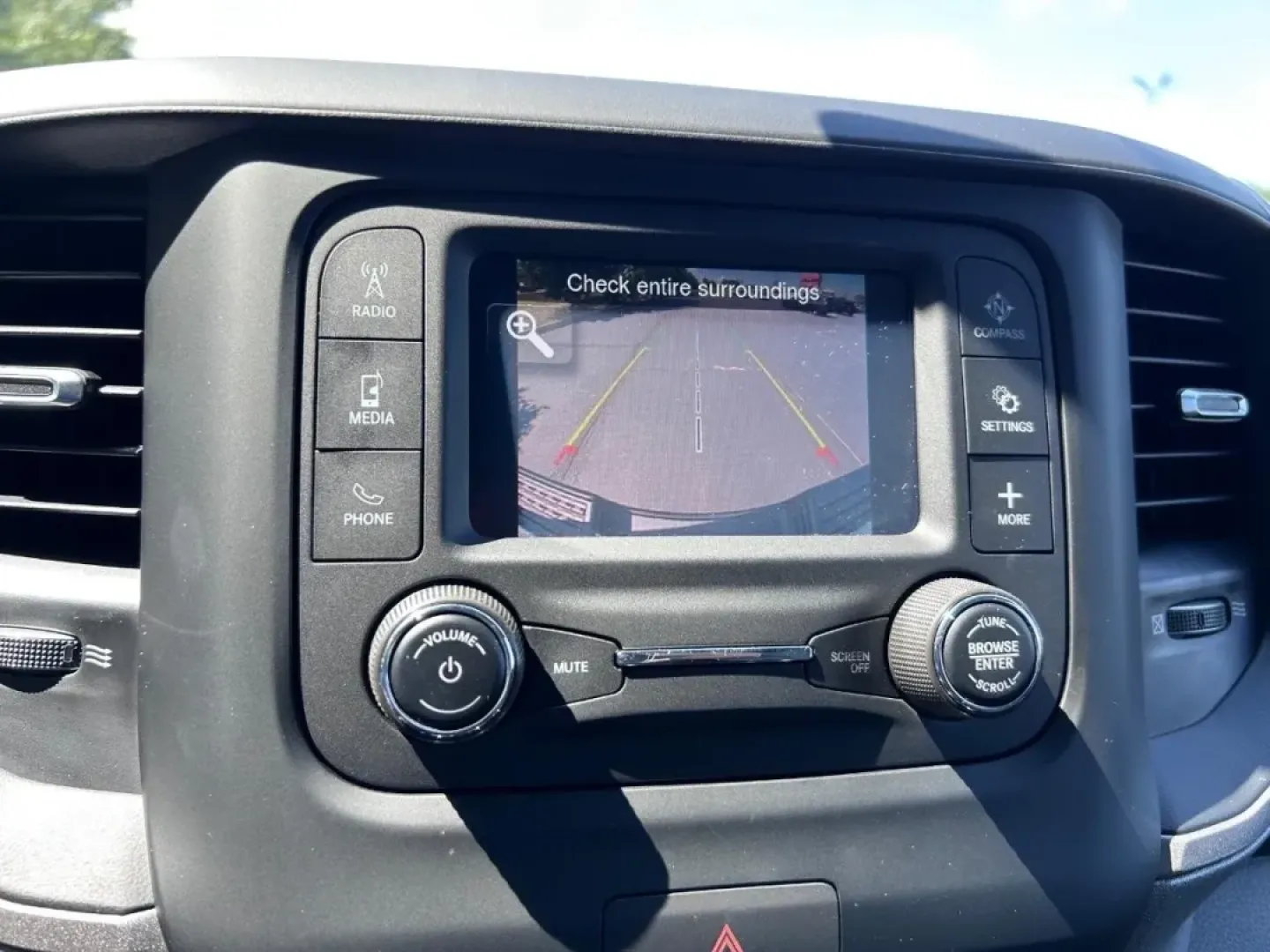 2024 /Diesel Gray/Black Leather Ram 2500 Tradesman (3C6UR5HJ9RG) with an 6.4L V8 Heavy Duty HEMI MDS engine, located at 970 Woodlawn Dr., Farmington, MO, 63640, (573) 431-7800, 37.825642, -90.468674 - Are you ready to elevate your adventures and embrace the rugged outdoors? The 2024 Ram 2500 Tradesman, available now at Pettus CDJR Farmington, is not just a truck-it's your ticket to a lifestyle of exploration and capability. With its powerful 6.4L V8 Heavy Duty HEMI engine, this beast offers the p - Photo#20