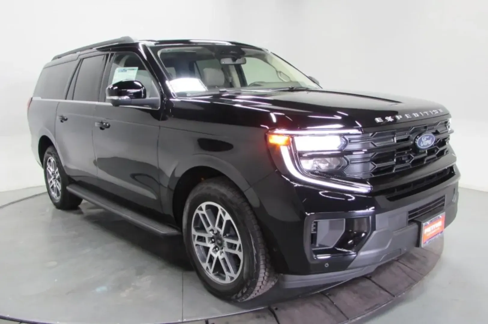 2025 Ford Expedition Max (1FMJK1J84SE) with an 3.5L EcoBoost V6 engine, Automatic transmission, located at 12836 Highway 21, De Soto, MO, 63020, (636) 337-7777, 38.151867, -90.575615 - **Adventure Awaits: Discover the 2025 Ford Expedition Max at Pettus Ford De Soto!**<br /> <br /> If you're seeking the perfect vehicle for family road trips, weekend getaways, or navigating your daily commute with style and comfort, look no further than the 2025 Ford Expedition Max. This spacious an - Photo#0