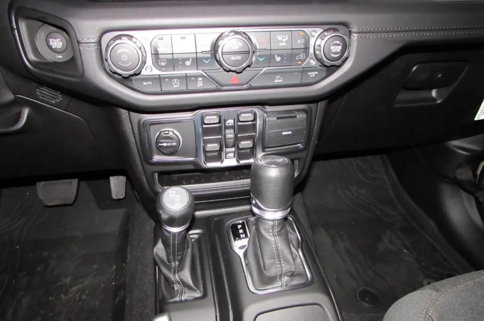 2025 /Black Jeep Wrangler Sahara (1C4PJXENXSW) with an Other engine, Automatic transmission, located at 12830 Highway 21, De Soto, MO, 63020, (636) 337-7777, 38.153099, -90.573624 - Are you ready to elevate your weekend adventures and daily commutes? Look no further than this stunning 2025 Jeep Wrangler Sahara, available now at Pettus CDJR DeSoto. Perfectly designed for those who crave off-road escapades and a rugged lifestyle, this versatile SUV is your ticket to unforgettable - Photo#32