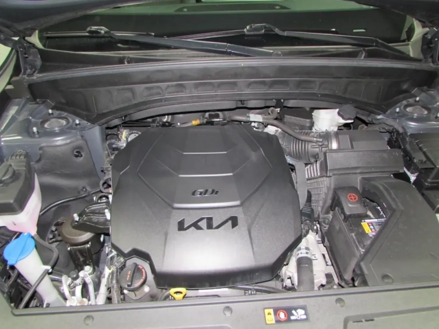 2023 /Gray Kia Telluride EX (5XYP34GC6PG) with an Other engine, Automatic transmission, located at 12836 Highway 21, De Soto, MO, 63020, (636) 337-7777, 38.151867, -90.575615 - **Experience the Perfect Blend of Family Comfort and Adventure with the 2023 Kia Telluride EX!**<br /> <br /> Are you searching for a vehicle that seamlessly combines family-friendly features with the thrill of weekend adventures? Look no further! The 2023 Kia Telluride EX is designed for those who - Photo#8