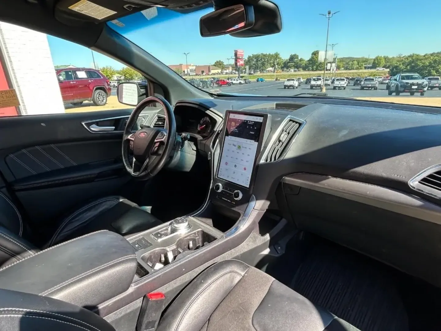 2023 /Ebony Leather Trimmed Ford Edge ST (2FMPK4AP5PB) with an 2.7L V6 EcoBoost engine, Automatic transmission, located at 970 Woodlawn Dr., Farmington, MO, 63640, (573) 431-7800, 37.825642, -90.468674 - Experience life on the go with style and comfort in this impressive 2023 Ford Edge ST, available now at Pettus CDJR Farmington. Located at 970 Woodlawn Drive in Farmington, MO, our dealership specializes in quality used vehicles, providing an extensive selection of affordable used cars perfect for e - Photo#8