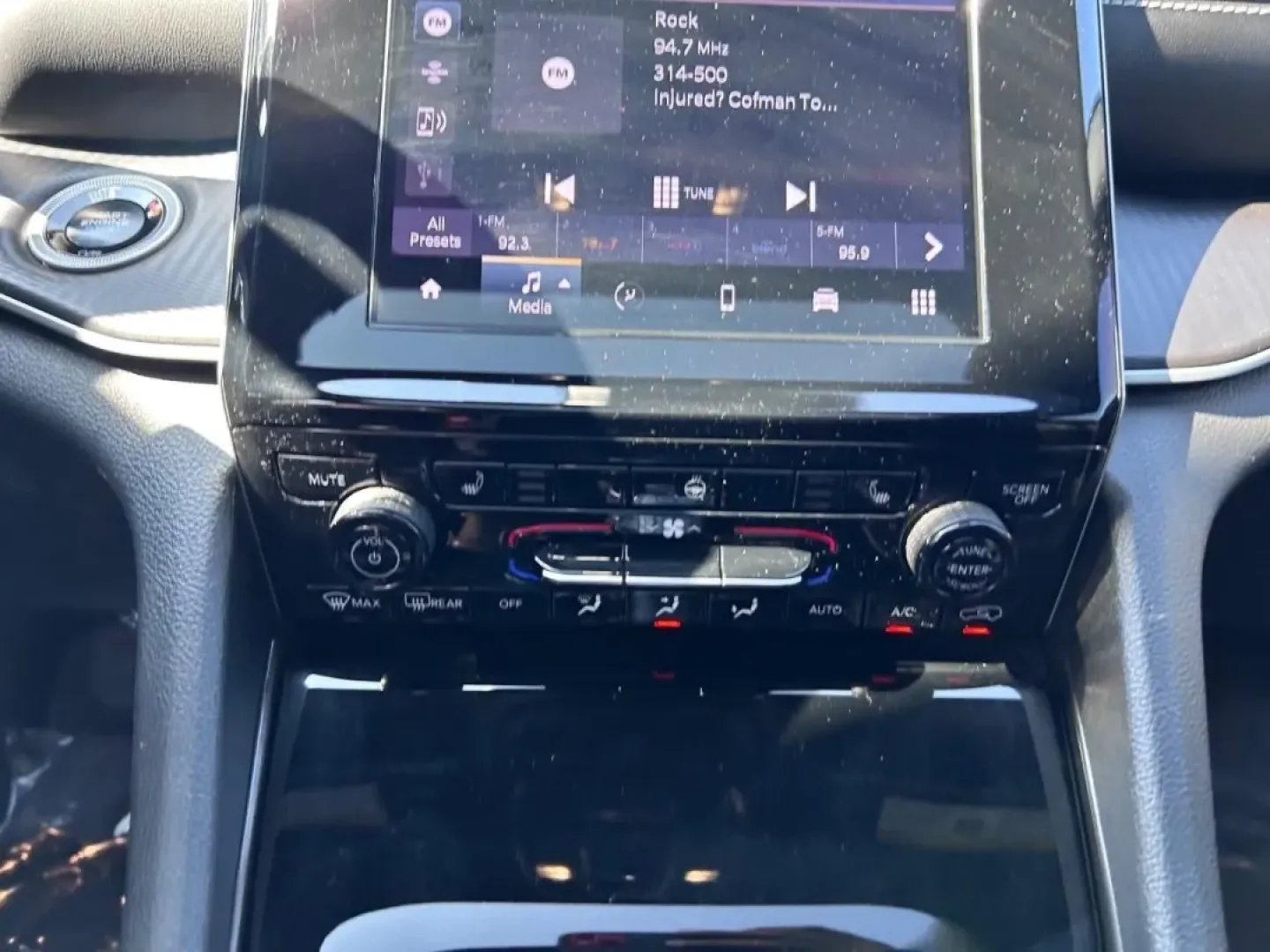 2024 /Global Black Leather Trimmed Jeep Grand Cherokee Altitude X (1C4RJKAG4R8) with an 3.6L V6 24V VVT UPG I engine, located at 970 Woodlawn Dr., Farmington, MO, 63640, (573) 431-7800, 37.825642, -90.468674 - **Adventure Awaits with the 2024 Jeep Grand Cherokee L at Pettus CDJR Farmington!**<br /> <br /> Are you ready to elevate your lifestyle and embrace the great outdoors? For those who thrive on weekend adventures or need a reliable vehicle for daily commutes, the 2024 Jeep Grand Cherokee L is the per - Photo#18