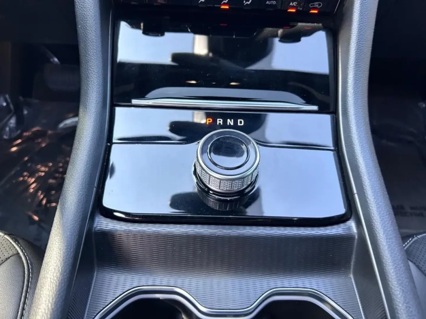 2024 /Global Black Leather Trimmed Jeep Grand Cherokee Altitude X (1C4RJKAG4R8) with an 3.6L V6 24V VVT UPG I engine, located at 970 Woodlawn Dr., Farmington, MO, 63640, (573) 431-7800, 37.825642, -90.468674 - **Adventure Awaits with the 2024 Jeep Grand Cherokee L at Pettus CDJR Farmington!**<br /> <br /> Are you ready to elevate your lifestyle and embrace the great outdoors? For those who thrive on weekend adventures or need a reliable vehicle for daily commutes, the 2024 Jeep Grand Cherokee L is the per - Photo#19