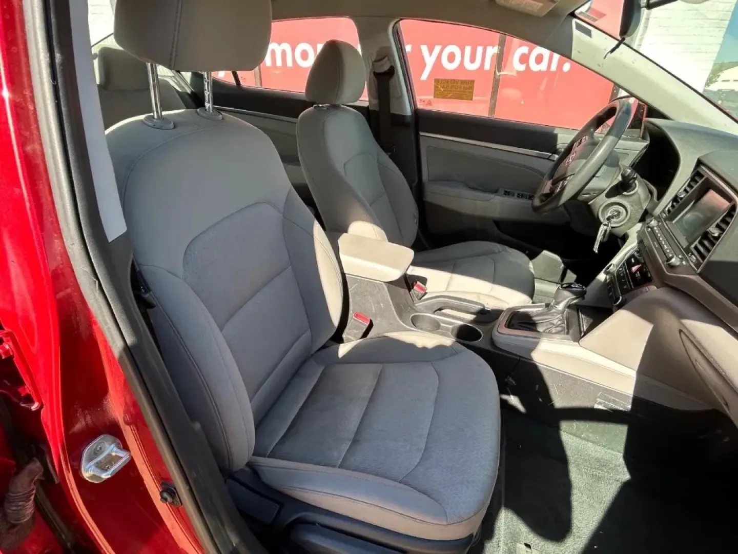 2018 /Black Cloth Hyundai Elantra SEL (5NPD84LF3JH) with an 2.0L DOHC 16V 4-Cylinder D-CVVT MPI engine, Automatic transmission, located at 970 Woodlawn Dr., Farmington, MO, 63640, (573) 431-7800, 37.825642, -90.468674 - Are you searching for a reliable vehicle that perfectly balances efficiency and comfort? Look no further than this 2018 Hyundai Elantra, available now at Pettus CDJR Farmington! Whether you're commuting to work, running errands around Farmington, or planning a long weekend retreat, this pre-owned se - Photo#10