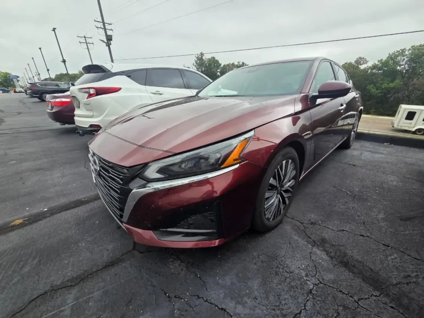 2023 /Charcoal Nissan Altima 2.5 SV (1N4BL4DV7PN) with an Other engine, Automatic transmission, located at 12830 Highway 21, De Soto, MO, 63020, (636) 337-7777, 38.153099, -90.573624 - **Discover the Perfect Sedan for Your Daily Adventures: The 2023 Nissan Altima at Pettus CDJR DeSoto!**<br /> <br /> Are you seeking an affordable, reliable vehicle that can effortlessly transition from bustling commutes to weekend getaways? Look no further than this stunning 2023 Nissan Altima at P - Photo#2