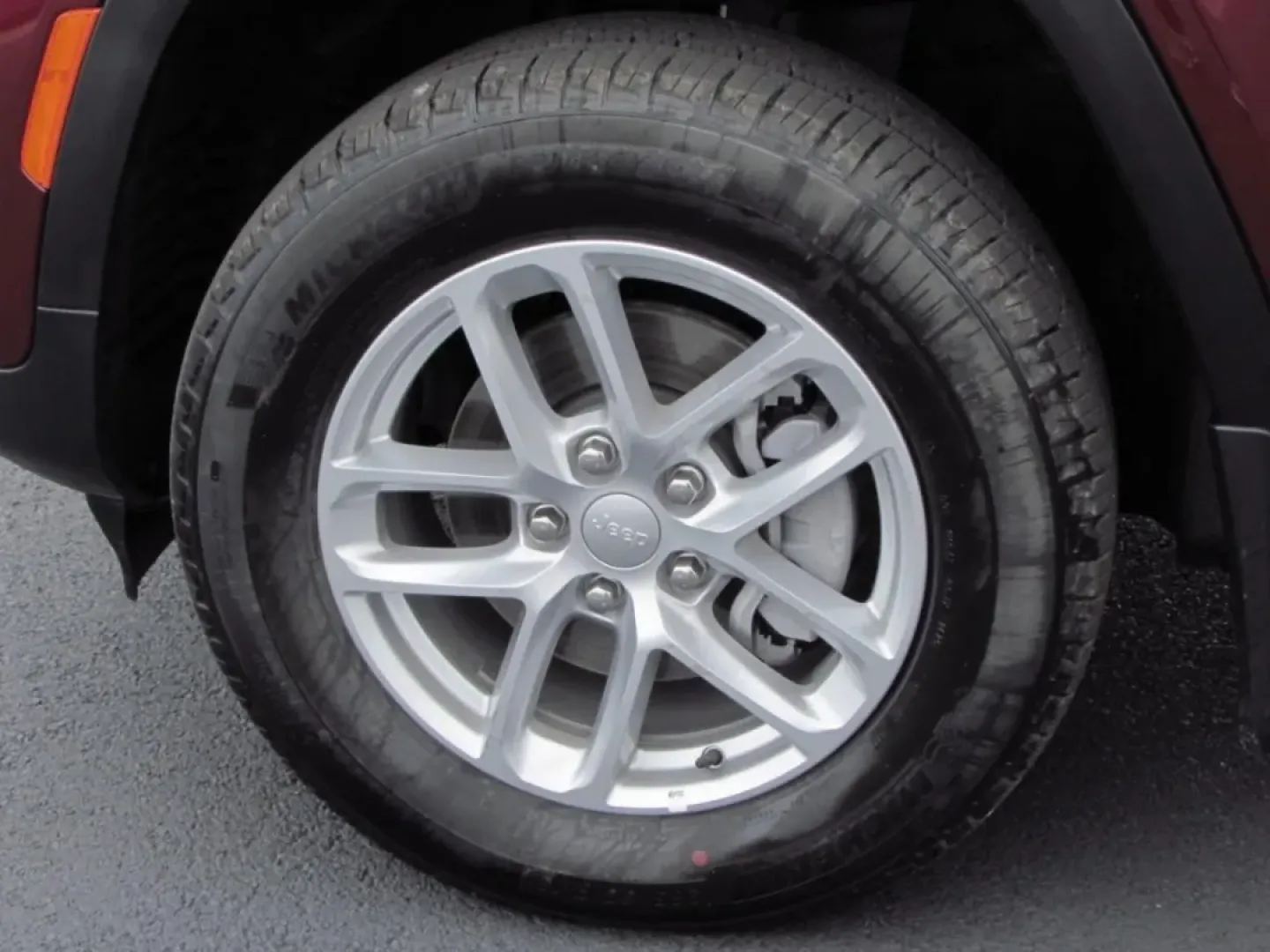 2025 /Black Jeep Grand Cherokee Laredo X (1C4RJHAGXS8) with an Other engine, Automatic transmission, located at 12830 Highway 21, De Soto, MO, 63020, (636) 337-7777, 38.153099, -90.573624 - ### Discover Adventure with the 2025 Jeep Grand Cherokee at Pettus CDJR DeSoto!<br /> <br /> Are you ready to elevate your driving experience? Whether you're seeking a rugged companion for weekend adventures or a reliable SUV for daily commuting, the 2025 Jeep Grand Cherokee is designed to fit your - Photo#8