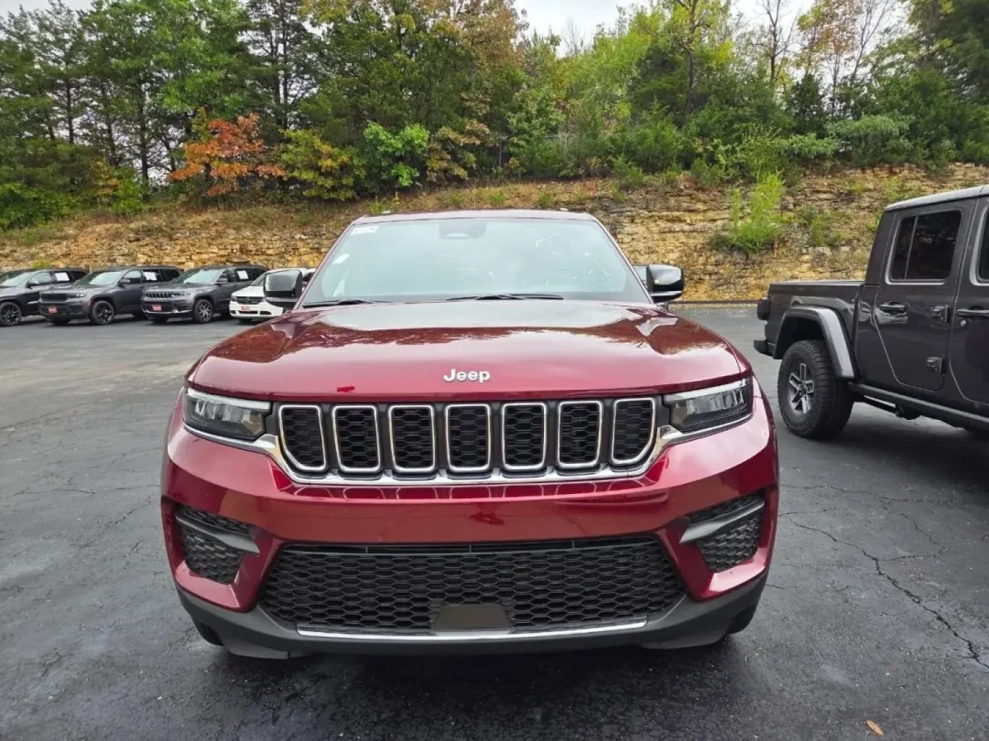 2025 /Black Jeep Grand Cherokee Laredo X (1C4RJHAGXS8) with an Other engine, Automatic transmission, located at 12830 Highway 21, De Soto, MO, 63020, (636) 337-7777, 38.153099, -90.573624 - ### Discover Adventure with the 2025 Jeep Grand Cherokee at Pettus CDJR DeSoto!<br /> <br /> Are you ready to elevate your driving experience? Whether you're seeking a rugged companion for weekend adventures or a reliable SUV for daily commuting, the 2025 Jeep Grand Cherokee is designed to fit your - Photo#1