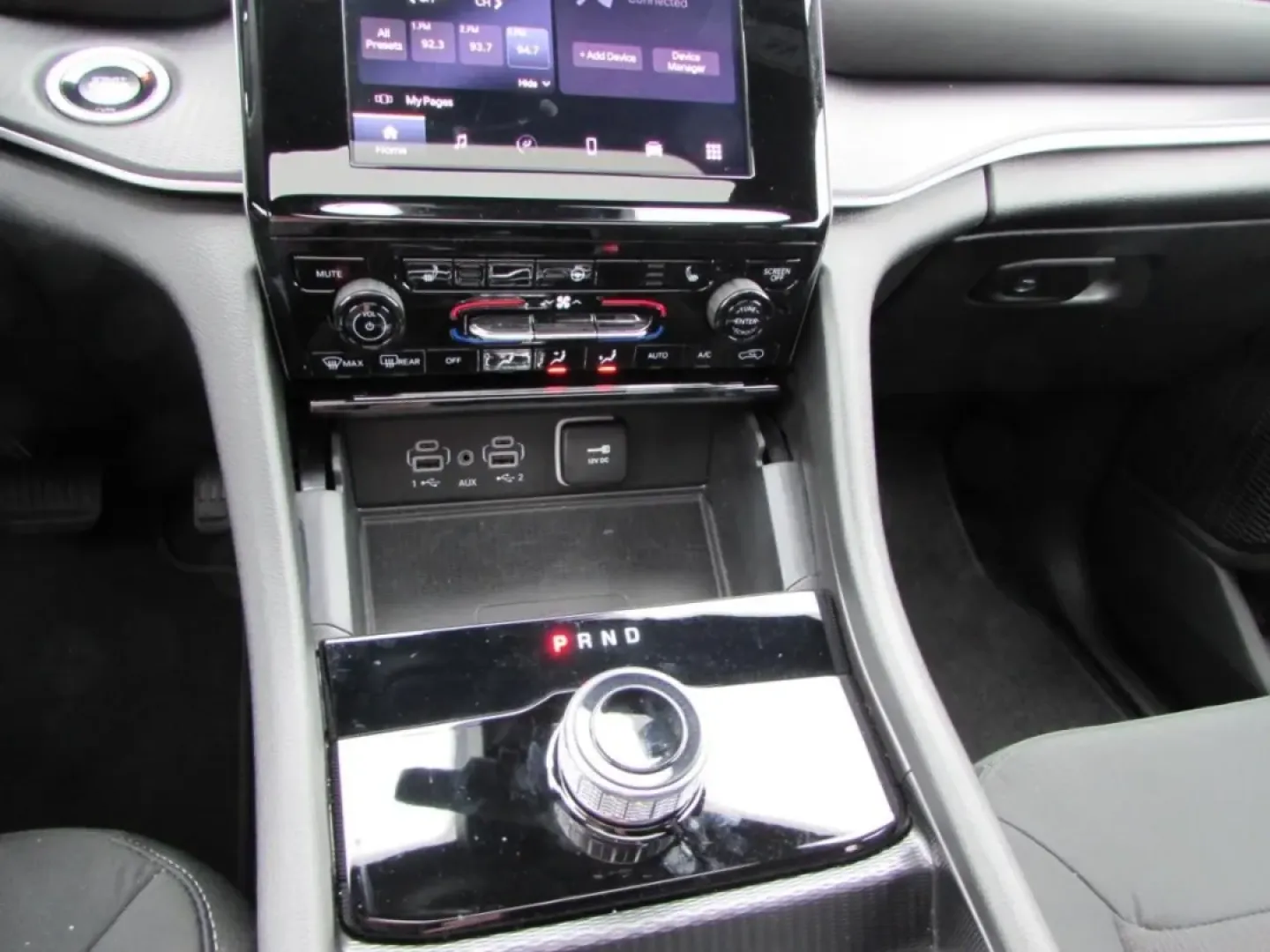 2025 /Black Jeep Grand Cherokee Laredo X (1C4RJHAGXS8) with an Other engine, Automatic transmission, located at 12830 Highway 21, De Soto, MO, 63020, (636) 337-7777, 38.153099, -90.573624 - ### Discover Adventure with the 2025 Jeep Grand Cherokee at Pettus CDJR DeSoto!<br /> <br /> Are you ready to elevate your driving experience? Whether you're seeking a rugged companion for weekend adventures or a reliable SUV for daily commuting, the 2025 Jeep Grand Cherokee is designed to fit your - Photo#20