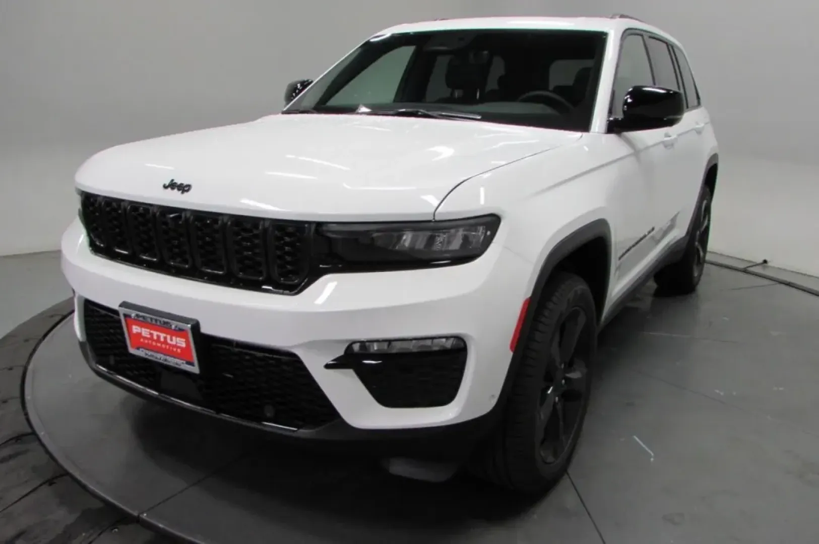 2025 /Global Black Jeep Grand Cherokee Limited (1C4RJHBG6SC) with an Other engine, located at 12830 Highway 21, De Soto, MO, 63020, (636) 337-7777, 38.153099, -90.573624 - **Discover the Freedom of Adventure with the 2025 Jeep Grand Cherokee at Pettus CDJR DeSoto!**<br /> <br /> Are you ready to elevate your lifestyle with a vehicle that's designed for both everyday practicality and weekend escapades? The 2025 Jeep Grand Cherokee Limited is your perfect companion for - Photo#2