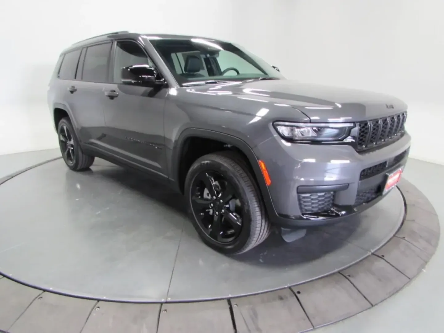 2025 /Global Black Jeep Grand Cherokee Altitude X (1C4RJKAG9S8) with an Other engine, Automatic transmission, located at 12830 Highway 21, De Soto, MO, 63020, (636) 337-7777, 38.153099, -90.573624 - **Adventure Awaits: Discover the 2025 Jeep Grand Cherokee at Pettus CDJR DeSoto**<br /> <br /> Are you ready to elevate your lifestyle with a vehicle that perfectly balances rugged capability and refined comfort? Look no further than the stunning 2025 Jeep Grand Cherokee, available now at Pettus CDJ - Photo#0