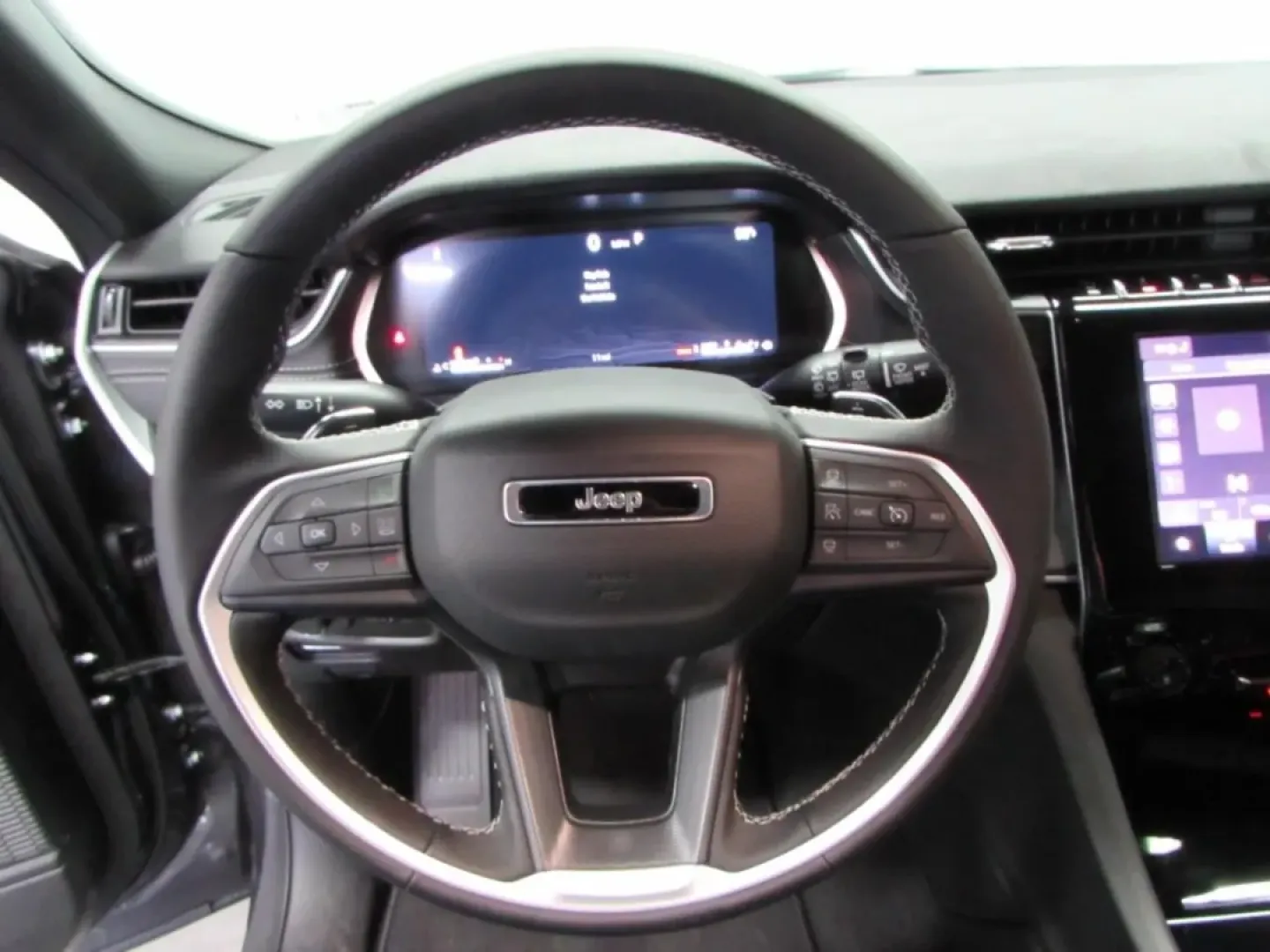2025 /Global Black Jeep Grand Cherokee Altitude X (1C4RJKAG9S8) with an Other engine, Automatic transmission, located at 12830 Highway 21, De Soto, MO, 63020, (636) 337-7777, 38.153099, -90.573624 - **Adventure Awaits: Discover the 2025 Jeep Grand Cherokee at Pettus CDJR DeSoto**<br /> <br /> Are you ready to elevate your lifestyle with a vehicle that perfectly balances rugged capability and refined comfort? Look no further than the stunning 2025 Jeep Grand Cherokee, available now at Pettus CDJ - Photo#18