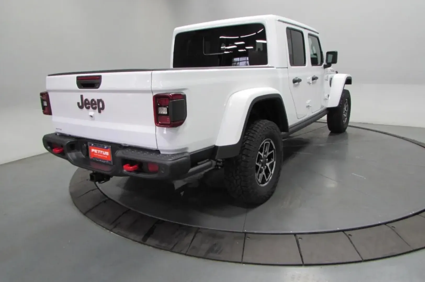 2025 /Black Jeep Gladiator Rubicon (1C6RJTBG1SL) with an Other engine, Automatic transmission, located at 12830 Highway 21, De Soto, MO, 63020, (636) 337-7777, 38.153099, -90.573624 - **Adventure Awaits with the 2025 Jeep Gladiator at Pettus CDJR DeSoto!**<br /> <br /> Are you ready to embrace the great outdoors? The 2025 Jeep Gladiator is your perfect companion for weekend adventures, family outings, and everything in between. With its rugged design and exceptional capabilities, - Photo#7