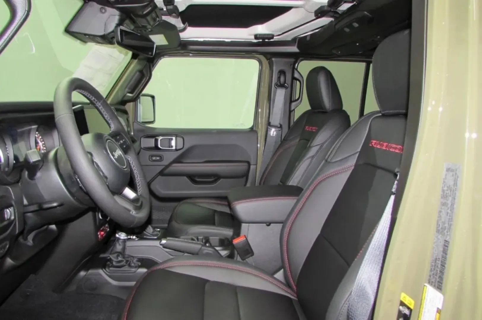 2025 /Black Jeep Gladiator Rubicon (1C6RJTBG8SL) with an Other engine, Automatic transmission, located at 12830 Highway 21, De Soto, MO, 63020, (636) 337-7777, 38.153099, -90.573624 - Discover the thrill of adventure with the 2025 Jeep Gladiator, now available at Pettus CDJR DeSoto, your trusted OEM dealership located at 12830 Highway 21, De Soto, MO 63020. If you're seeking a vehicle that perfectly balances rugged capability with modern comfort, look no further. With just 5 mile - Photo#14
