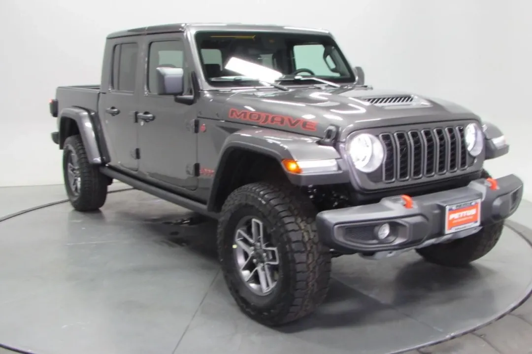 2025 Jeep Gladiator 