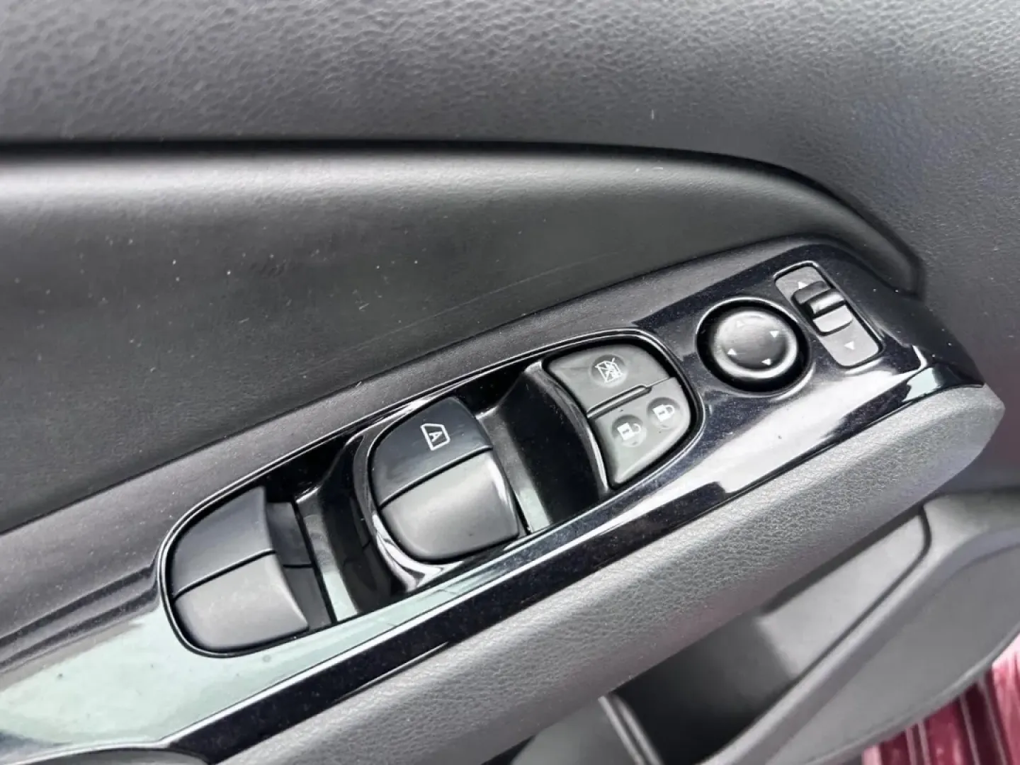 2023 /Charcoal Cloth Nissan Altima 2.5 SV (1N4BL4DV8PN) with an 2.5L DOHC 16-Valve 4-Cylinder engine, Automatic transmission, located at 970 Woodlawn Dr., Farmington, MO, 63640, (573) 431-7800, 37.825642, -90.468674 - **Find Your Perfect Sedan for Daily Commutes and Weekend Getaways!**<br /> <br /> Are you in the market for a reliable, stylish vehicle that can handle both the hustle and bustle of daily life and spontaneous weekend adventures? Look no further than this stunning 2023 Nissan Altima 2.5 SV, now avail - Photo#17