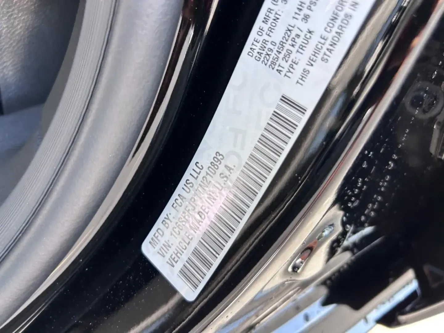 2026 /Black Leather Ram 1500 Laramie (1C6SRFJP1TN) with an 3.0L I6 Hurricane SO Twin Turbo ESS engine, Automatic transmission, located at 970 Woodlawn Dr., Farmington, MO, 63640, (573) 431-7800, 37.825642, -90.468674 - **Unleash Adventure with the 2026 Ram 1500 Laramie at Pettus CDJR Farmington!**<br /> <br /> Are you ready to elevate your lifestyle with a truck that can handle both work and play? Look no further than the stunning 2026 Ram 1500 Laramie, available now at Pettus CDJR Farmington. This remarkable vehi - Photo#24