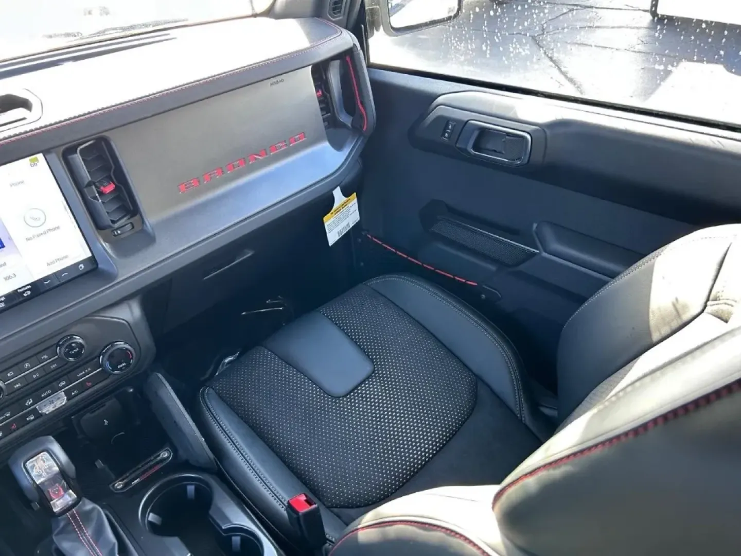 2025 /Black Onyx Leather Ford Bronco Raptor (1FMEE0RR0SL) with an 3.0L EcoBoost V6 engine, Automatic transmission, located at 141 Commercial Dr, Fredericktown, MO, 63645, (573) 783-6432, 37.570087, -90.320648 - Are you in search of the ultimate adventure vehicle that can handle anything from weekend getaways to daily commutes? Look no further! Introducing the stunning 2025 Ford Bronco Raptor, a powerful SUV designed for those who crave both performance and style. This quality used vehicle is perfect for ou - Photo#15
