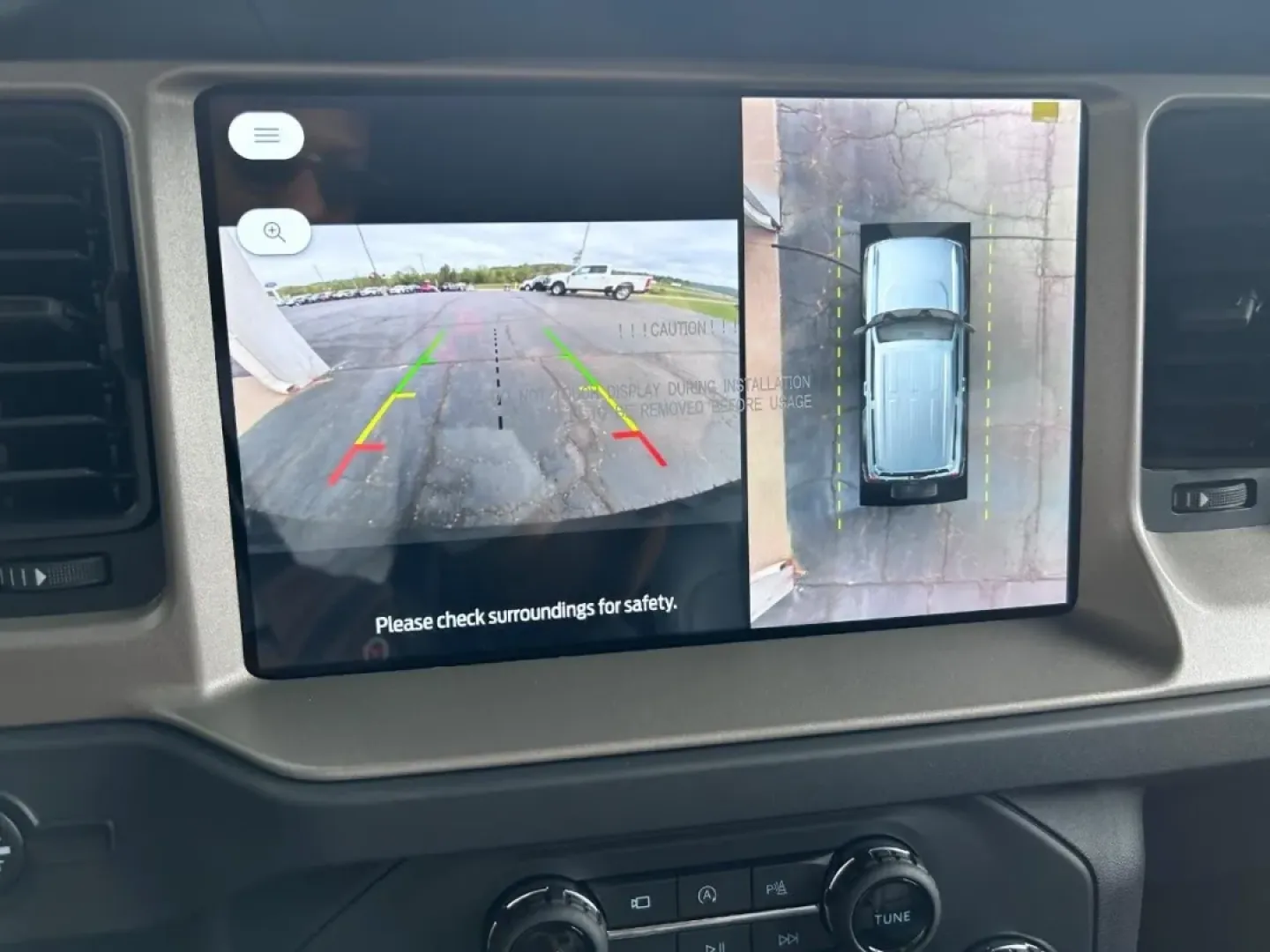 2025 /Black Onyx Leather Ford Bronco Outer Banks (1FMEE8BP4SL) with an 2.7L V6 engine, Automatic transmission, located at 141 Commercial Dr, Fredericktown, MO, 63645, (573) 783-6432, 37.570087, -90.320648 - **Adventure Awaits with the 2025 Ford Bronco Outer Banks Your Perfect Companion for Weekend Getaways!**<br /> <br /> Are you ready to elevate your lifestyle with a ride that embodies freedom, adventure, and style? Look no further than the 2025 Ford Bronco Outer Banks, available now at Pettus Ford F - Photo#20