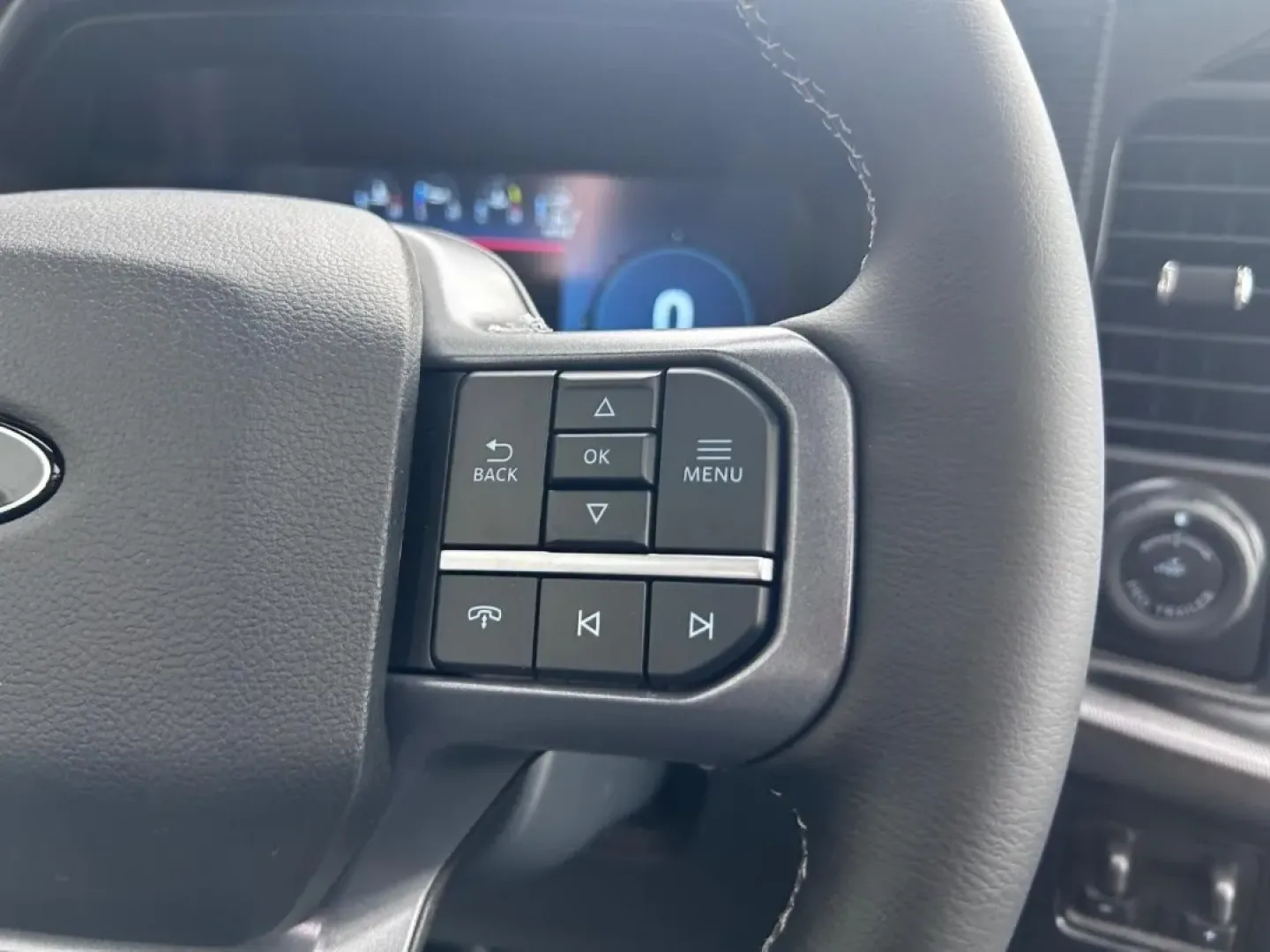 2025 /Black/Medium Dark Slate Leather Ford F-150 LARIAT (1FTFW5L85SF) with an 3.5L V6 engine, located at 141 Commercial Dr, Fredericktown, MO, 63645, (573) 783-6432, 37.570087, -90.320648 - **Experience the Perfect Blend of Power and Comfort with the 2025 Ford F-150 LARIAT at Pettus Ford Fredericktown!**<br /> <br /> Are you ready to elevate your lifestyle with a truck that effortlessly combines performance, comfort, and style? The 2025 Ford F-150 LARIAT, available at Pettus Ford Frede - Photo#13