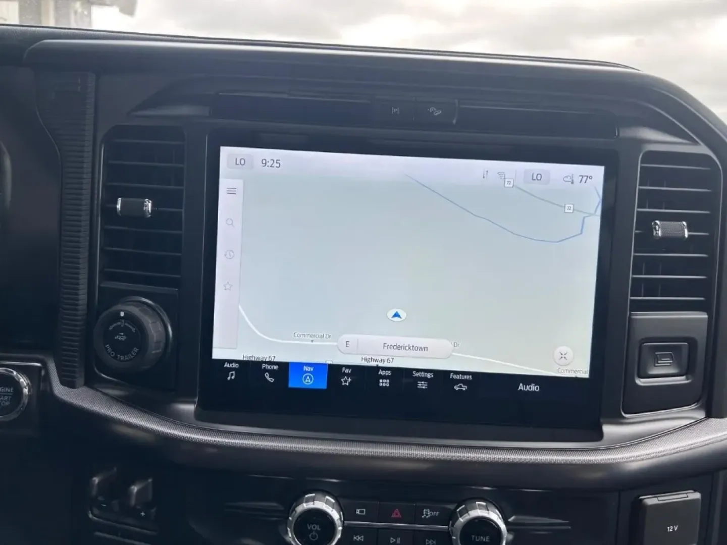 2025 /Black/Medium Dark Slate Leather Ford F-150 LARIAT (1FTFW5L85SF) with an 3.5L V6 engine, located at 141 Commercial Dr, Fredericktown, MO, 63645, (573) 783-6432, 37.570087, -90.320648 - **Experience the Perfect Blend of Power and Comfort with the 2025 Ford F-150 LARIAT at Pettus Ford Fredericktown!**<br /> <br /> Are you ready to elevate your lifestyle with a truck that effortlessly combines performance, comfort, and style? The 2025 Ford F-150 LARIAT, available at Pettus Ford Frede - Photo#14