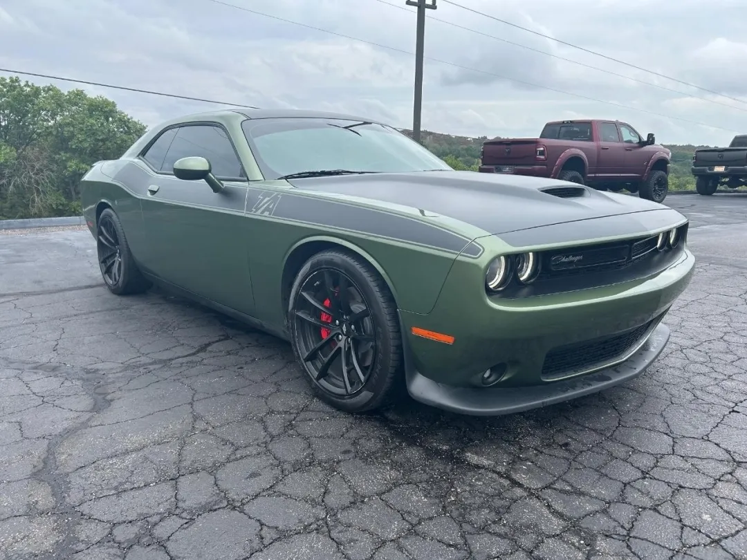 2022 Dodge Challenger R/T