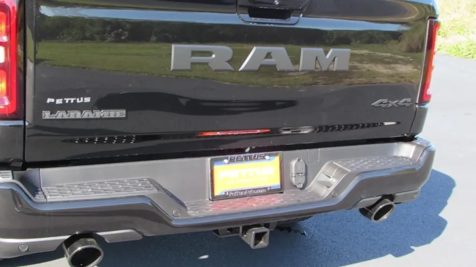 2026 /Black Ram 1500 Laramie (1C6SRFJP6TN) with an Other engine, Automatic transmission, located at 12830 Highway 21, De Soto, MO, 63020, (636) 337-7777, 38.153099, -90.573624 - Are you ready to elevate your adventures and take your lifestyle to the next level? The 2026 Ram 1500 Laramie is not just a truck; it's a powerful companion for weekend getaways, daily commutes, and everything in between. Whether you're hauling gear for family outings or navigating the daily grind, - Photo#12