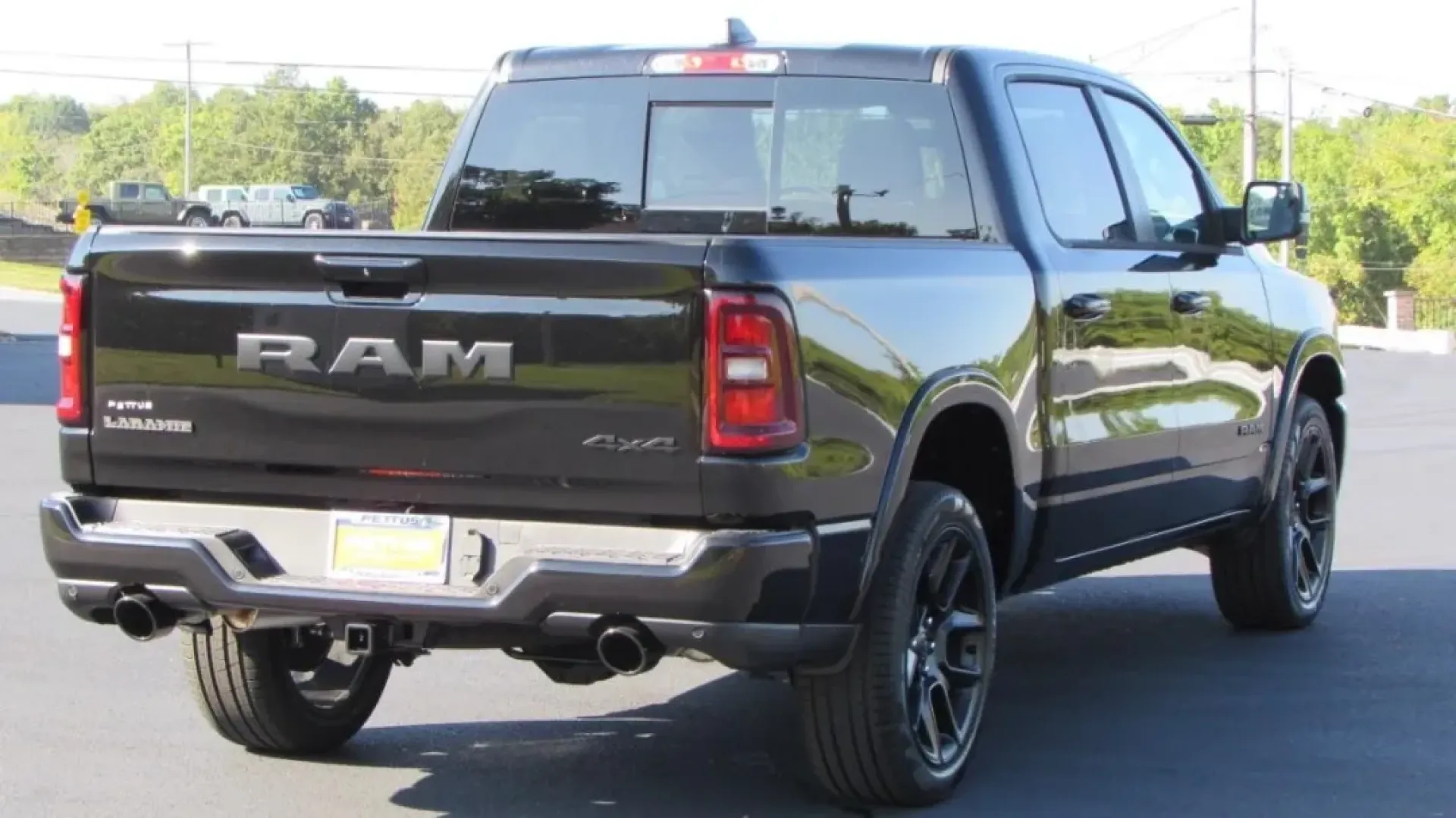 2026 /Black Ram 1500 Laramie (1C6SRFJP6TN) with an Other engine, Automatic transmission, located at 12830 Highway 21, De Soto, MO, 63020, (636) 337-7777, 38.153099, -90.573624 - Are you ready to elevate your adventures and take your lifestyle to the next level? The 2026 Ram 1500 Laramie is not just a truck; it's a powerful companion for weekend getaways, daily commutes, and everything in between. Whether you're hauling gear for family outings or navigating the daily grind, - Photo#8