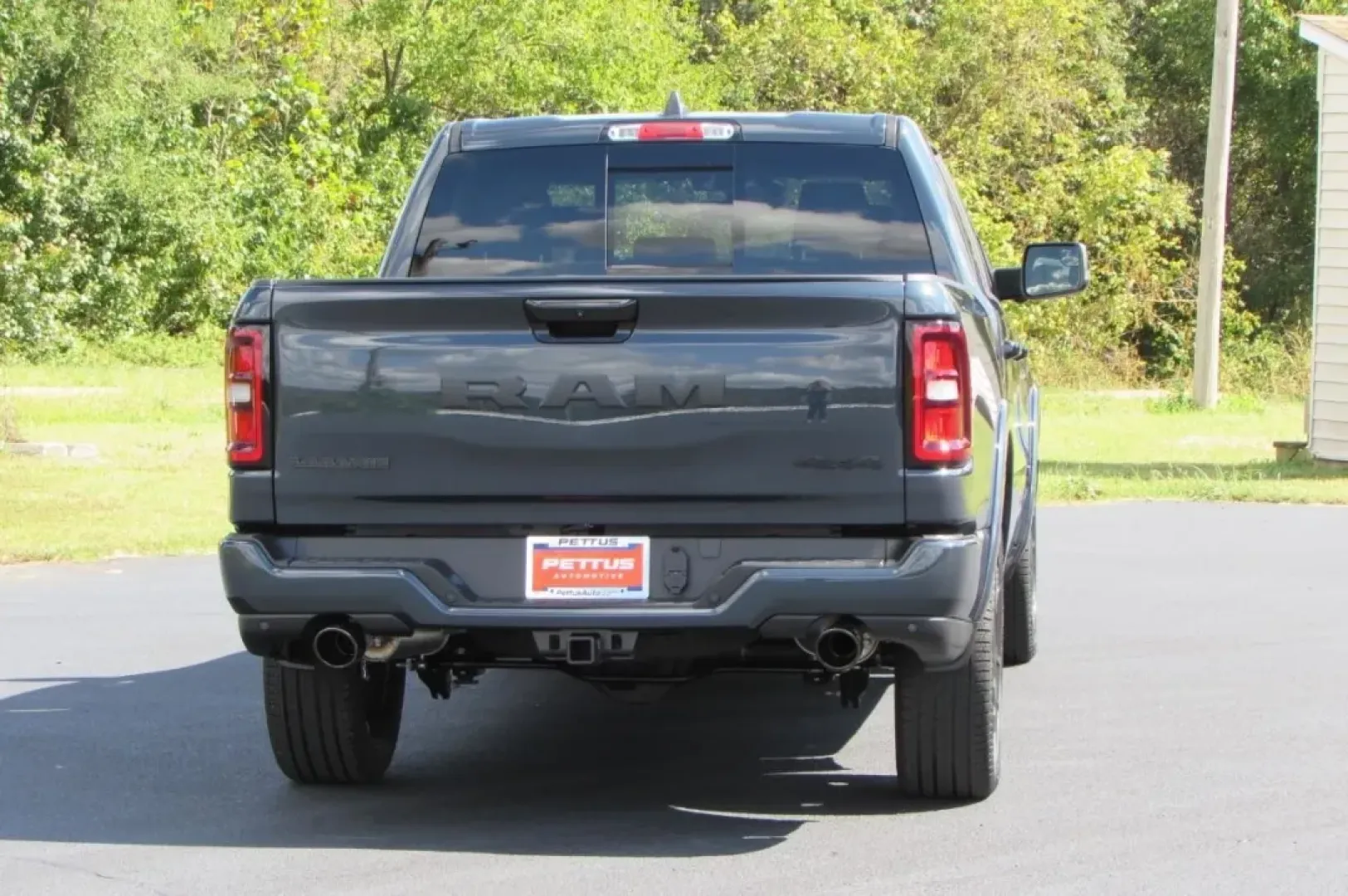 2026 /Black Ram 1500 Laramie (1C6SRFJP8TN) with an Other engine, Automatic transmission, located at 12830 Highway 21, De Soto, MO, 63020, (636) 337-7777, 38.153099, -90.573624 - **Get Ready for Adventure: Drive the 2026 Ram 1500 Laramie from Pettus CDJR DeSoto!**<br /> <br /> Imagine cruising down the scenic roads of De Soto, MO, in the striking 2026 Ram 1500 Laramie, a truck that blends rugged capability with refined comfort. Whether you're planning weekend adventures, tac - Photo#9