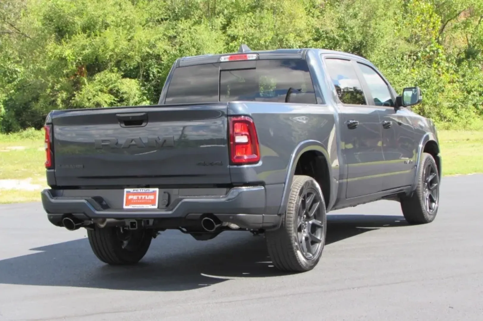 2026 /Black Ram 1500 Laramie (1C6SRFJP8TN) with an Other engine, Automatic transmission, located at 12830 Highway 21, De Soto, MO, 63020, (636) 337-7777, 38.153099, -90.573624 - **Get Ready for Adventure: Drive the 2026 Ram 1500 Laramie from Pettus CDJR DeSoto!**<br /> <br /> Imagine cruising down the scenic roads of De Soto, MO, in the striking 2026 Ram 1500 Laramie, a truck that blends rugged capability with refined comfort. Whether you're planning weekend adventures, tac - Photo#10