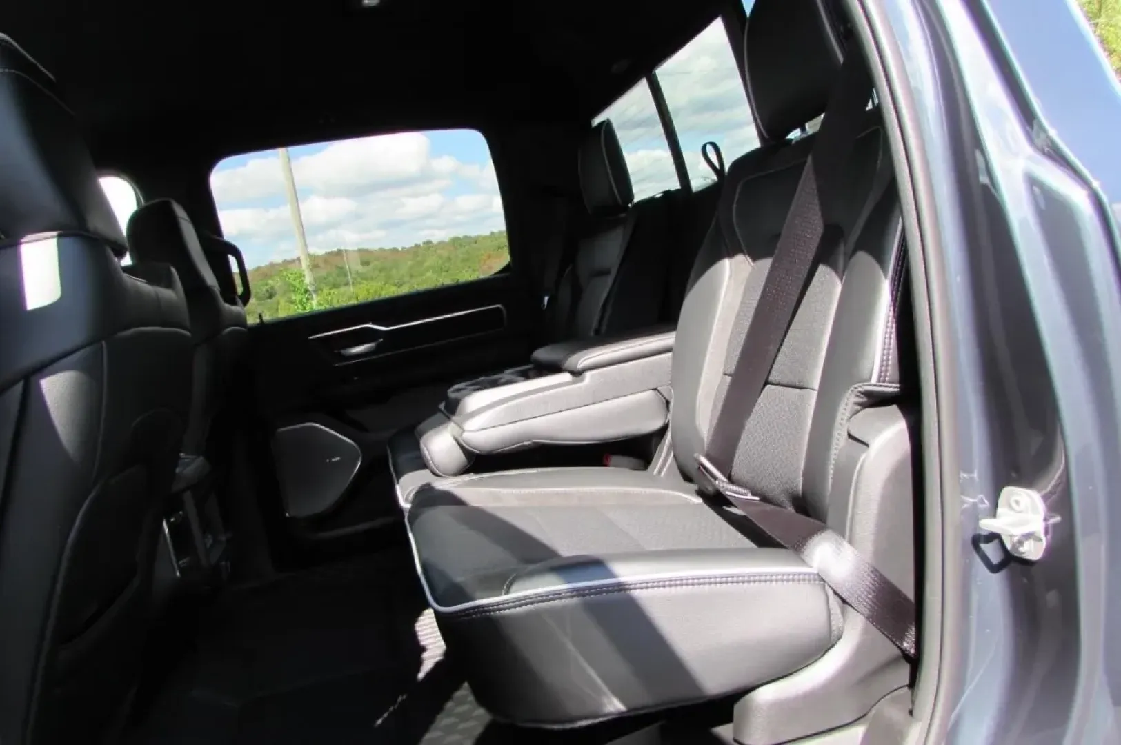 2026 /Black Ram 1500 Laramie (1C6SRFJP8TN) with an Other engine, Automatic transmission, located at 12830 Highway 21, De Soto, MO, 63020, (636) 337-7777, 38.153099, -90.573624 - **Get Ready for Adventure: Drive the 2026 Ram 1500 Laramie from Pettus CDJR DeSoto!**<br /> <br /> Imagine cruising down the scenic roads of De Soto, MO, in the striking 2026 Ram 1500 Laramie, a truck that blends rugged capability with refined comfort. Whether you're planning weekend adventures, tac - Photo#35