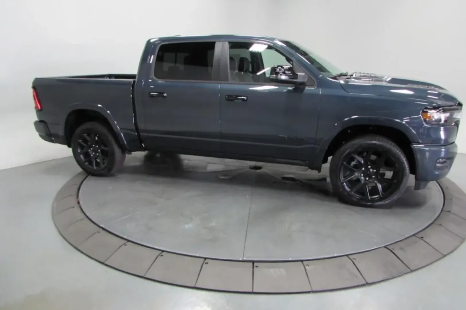 2026 /Black Ram 1500 Laramie (1C6SRFJP8TN) with an Other engine, Automatic transmission, located at 12830 Highway 21, De Soto, MO, 63020, (636) 337-7777, 38.153099, -90.573624 - **Get Ready for Adventure: Drive the 2026 Ram 1500 Laramie from Pettus CDJR DeSoto!**<br /> <br /> Imagine cruising down the scenic roads of De Soto, MO, in the striking 2026 Ram 1500 Laramie, a truck that blends rugged capability with refined comfort. Whether you're planning weekend adventures, tac - Photo#3