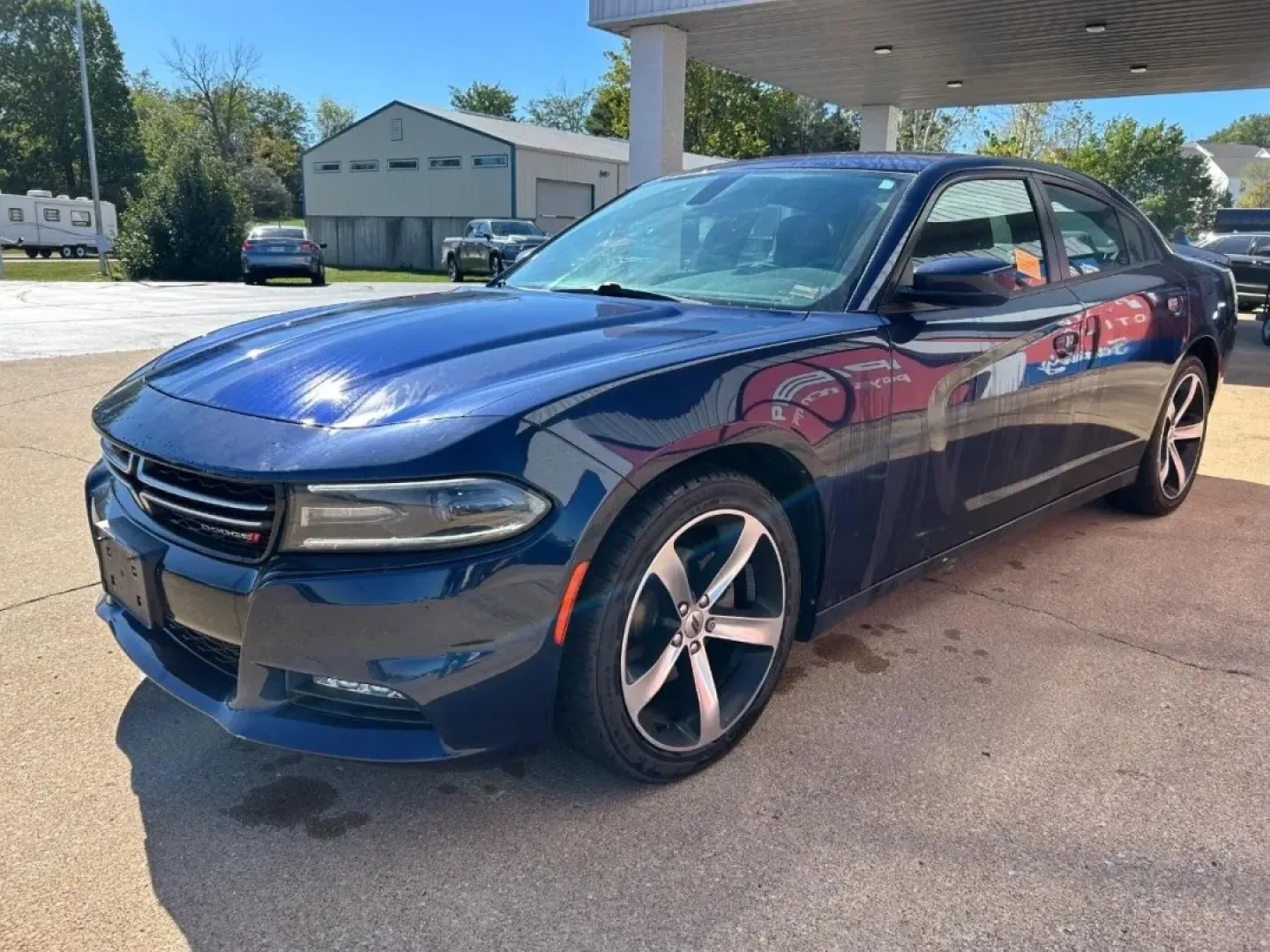 2017 /Black Cloth Dodge Charger SXT (2C3CDXHG0HH) with an 3.6L V6 24V VVT engine, located at 970 Woodlawn Dr., Farmington, MO, 63640, (573) 431-7800, 37.825642, -90.468674 - **Unleash Your Inner Road Warrior with the 2017 Dodge Charger SXT!**<br /> <br /> Are you ready to elevate your daily commute or weekend adventures? The 2017 Dodge Charger SXT is not just a car; it's an experience, ideal for those who crave a perfect blend of performance and comfort. Whether you're - Photo#6