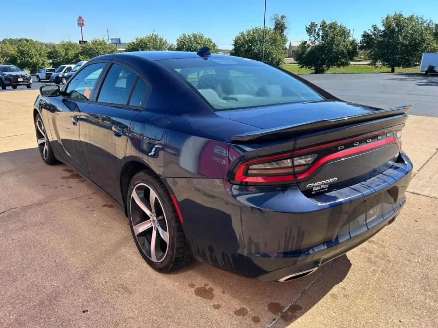 2017 /Black Cloth Dodge Charger SXT (2C3CDXHG0HH) with an 3.6L V6 24V VVT engine, located at 970 Woodlawn Dr., Farmington, MO, 63640, (573) 431-7800, 37.825642, -90.468674 - **Unleash Your Inner Road Warrior with the 2017 Dodge Charger SXT!**<br /> <br /> Are you ready to elevate your daily commute or weekend adventures? The 2017 Dodge Charger SXT is not just a car; it's an experience, ideal for those who crave a perfect blend of performance and comfort. Whether you're - Photo#8