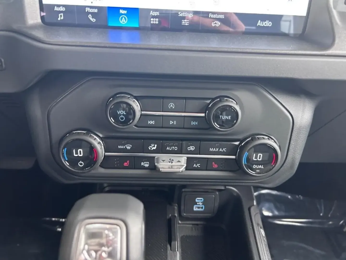 2025 /Dark Gray w/Black Onyx Cloth Ford Bronco Big Bend (1FMDE7BH1SL) with an 2.3L EcoBoost I-4 engine, located at 141 Commercial Dr, Fredericktown, MO, 63645, (573) 783-6432, 37.570087, -90.320648 - **Unleash Your Adventurous Spirit with the 2025 Ford Bronco Big Bend at Pettus Ford Fredericktown!**<br /> <br /> Are you ready to elevate your weekends and embark on thrilling adventures? Look no further than the stunning 2025 Ford Bronco Big Bend, available now at Pettus Ford Fredericktown, your t - Photo#14