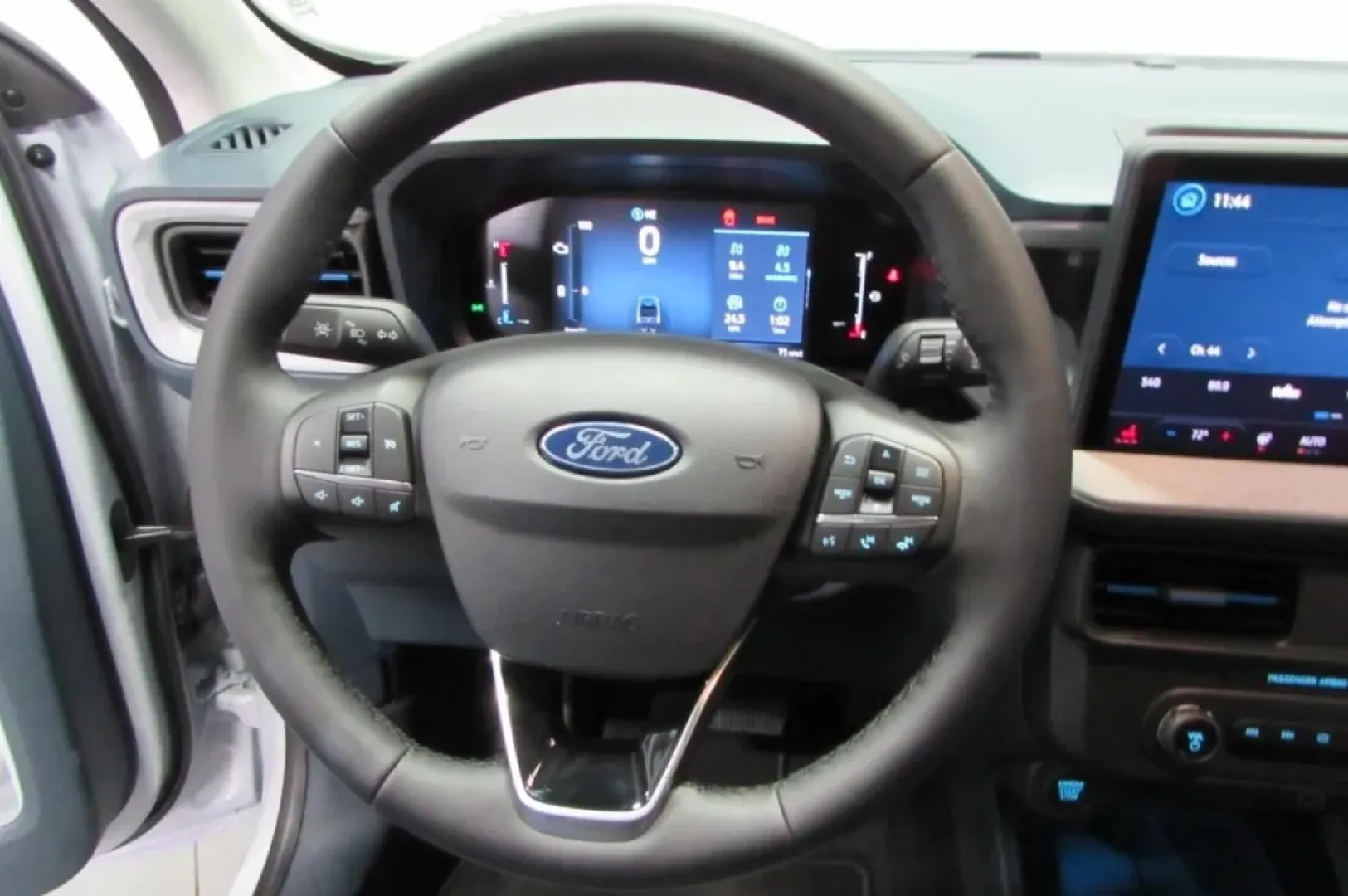 2025 /Navy Pier/Aspen Gray Ford Maverick XLT (3FTTW8H35SR) with an 2.5L Hybrid engine, Automatic transmission, located at 12836 Highway 21, De Soto, MO, 63020, (636) 337-7777, 38.151867, -90.575615 - **Unleash the Adventure: Explore the 2025 Ford Maverick XLT at Pettus Ford De Soto!**<br /> <br /> Are you ready to elevate your daily commute or embark on thrilling weekend adventures? Look no further than the stunning 2025 Ford Maverick XLT, now available at Pettus Ford De Soto! This compact truck - Photo#17