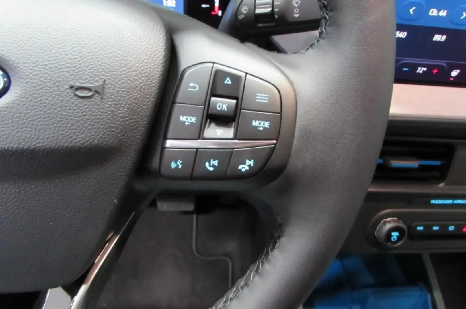 2025 /Navy Pier/Aspen Gray Ford Maverick XLT (3FTTW8H35SR) with an 2.5L Hybrid engine, Automatic transmission, located at 12836 Highway 21, De Soto, MO, 63020, (636) 337-7777, 38.151867, -90.575615 - **Unleash the Adventure: Explore the 2025 Ford Maverick XLT at Pettus Ford De Soto!**<br /> <br /> Are you ready to elevate your daily commute or embark on thrilling weekend adventures? Look no further than the stunning 2025 Ford Maverick XLT, now available at Pettus Ford De Soto! This compact truck - Photo#19