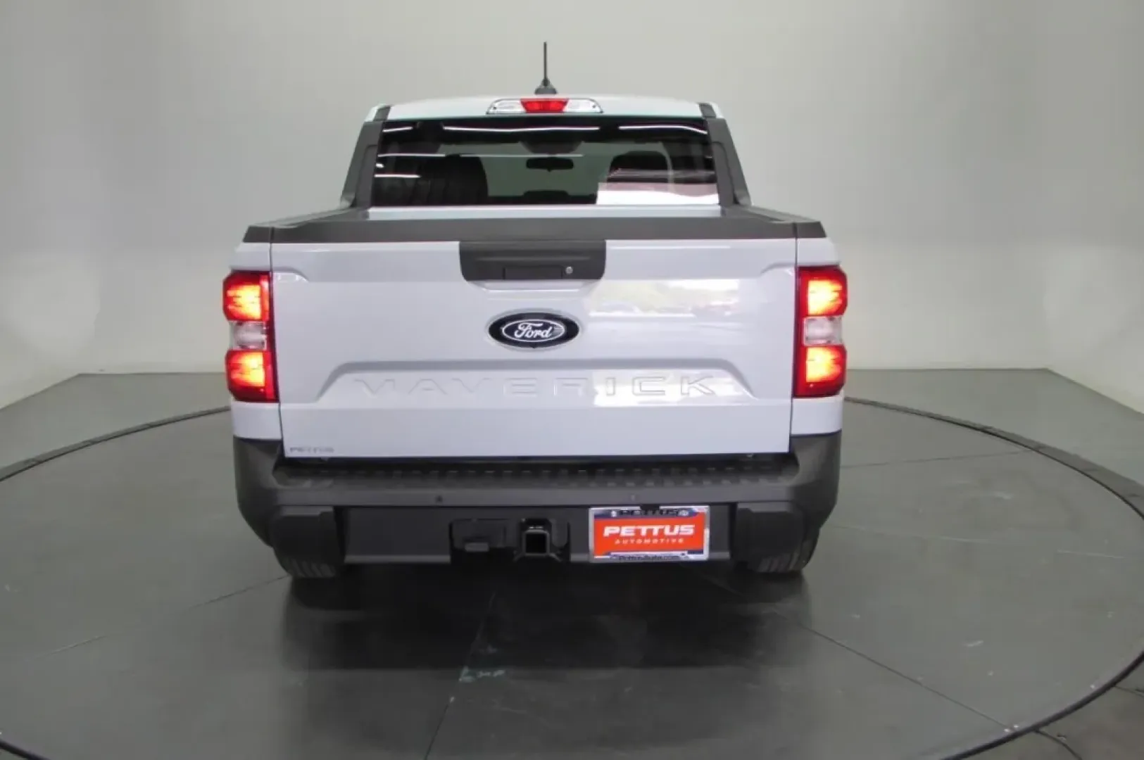 2025 /Navy Pier/Aspen Gray Ford Maverick XLT (3FTTW8H35SR) with an 2.5L Hybrid engine, Automatic transmission, located at 12836 Highway 21, De Soto, MO, 63020, (636) 337-7777, 38.151867, -90.575615 - **Unleash the Adventure: Explore the 2025 Ford Maverick XLT at Pettus Ford De Soto!**<br /> <br /> Are you ready to elevate your daily commute or embark on thrilling weekend adventures? Look no further than the stunning 2025 Ford Maverick XLT, now available at Pettus Ford De Soto! This compact truck - Photo#6