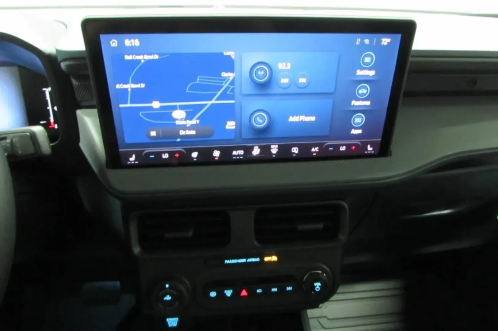 2025 /Black Onyx Ford Maverick LARIAT (3FTTW8S3XSR) with an 2.5L Hybrid engine, located at 12836 Highway 21, De Soto, MO, 63020, (636) 337-7777, 38.151867, -90.575615 - **Discover Your Adventure with the 2025 Ford Maverick LARIAT Perfect for Weekend Getaways!**<br /> <br /> Are you ready to elevate your weekend adventures or tackle daily commutes with style and efficiency? Look no further! The 2025 Ford Maverick LARIAT is the perfect blend of rugged capability and - Photo#21