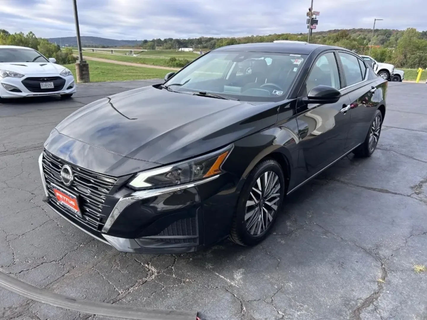 2023 Nissan Altima 2.5 SV (1N4BL4DV0PN) with an 2.5L DOHC 16-Valve 4-Cylinder engine, located at 141 Commercial Dr, Fredericktown, MO, 63645, (573) 783-6432, 37.570087, -90.320648 - **Discover Your Next Adventure with the 2023 Nissan Altima! Perfect for Commuters and Families Alike!**<br /> <br /> Are you in search of a vehicle that seamlessly blends style, efficiency, and practicality? Look no further than this stunning 2023 Nissan Altima, now available at Pettus Ford Frederic - Photo#6