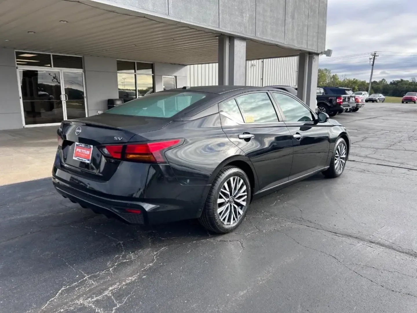 2023 Nissan Altima 2.5 SV (1N4BL4DV0PN) with an 2.5L DOHC 16-Valve 4-Cylinder engine, located at 141 Commercial Dr, Fredericktown, MO, 63645, (573) 783-6432, 37.570087, -90.320648 - **Discover Your Next Adventure with the 2023 Nissan Altima! Perfect for Commuters and Families Alike!**<br /> <br /> Are you in search of a vehicle that seamlessly blends style, efficiency, and practicality? Look no further than this stunning 2023 Nissan Altima, now available at Pettus Ford Frederic - Photo#2