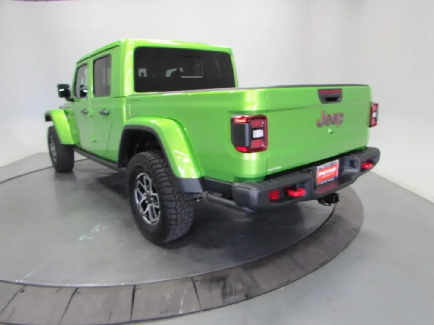2025 /Black Jeep Gladiator Rubicon (1C6RJTBG7SL) with an Other engine, Automatic transmission, located at 12830 Highway 21, De Soto, MO, 63020, (636) 337-7777, 38.153099, -90.573624 - ### Experience the Adventure with the 2025 Jeep Gladiator Rubicon!<br /> <br /> Are you ready to elevate your outdoor adventures or tackle your daily commute with unparalleled style? The 2025 Jeep Gladiator Rubicon, available now at Pettus CDJR DeSoto, is your ticket to excitement both on and off th - Photo#4