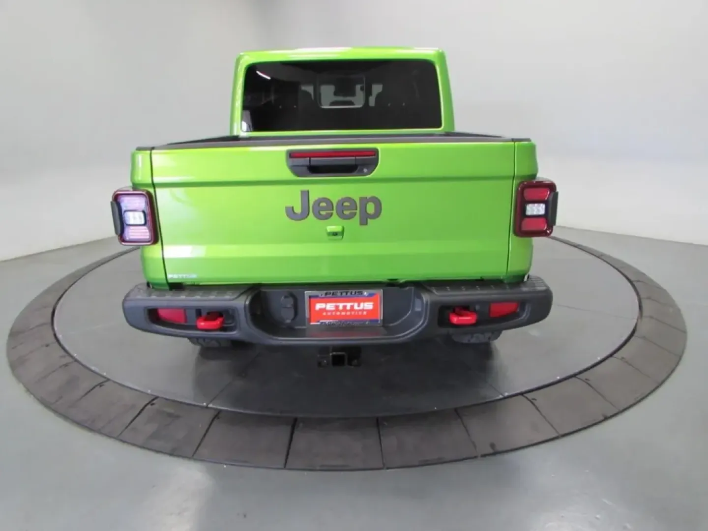 2025 /Black Jeep Gladiator Rubicon (1C6RJTBG7SL) with an Other engine, Automatic transmission, located at 12830 Highway 21, De Soto, MO, 63020, (636) 337-7777, 38.153099, -90.573624 - ### Experience the Adventure with the 2025 Jeep Gladiator Rubicon!<br /> <br /> Are you ready to elevate your outdoor adventures or tackle your daily commute with unparalleled style? The 2025 Jeep Gladiator Rubicon, available now at Pettus CDJR DeSoto, is your ticket to excitement both on and off th - Photo#5