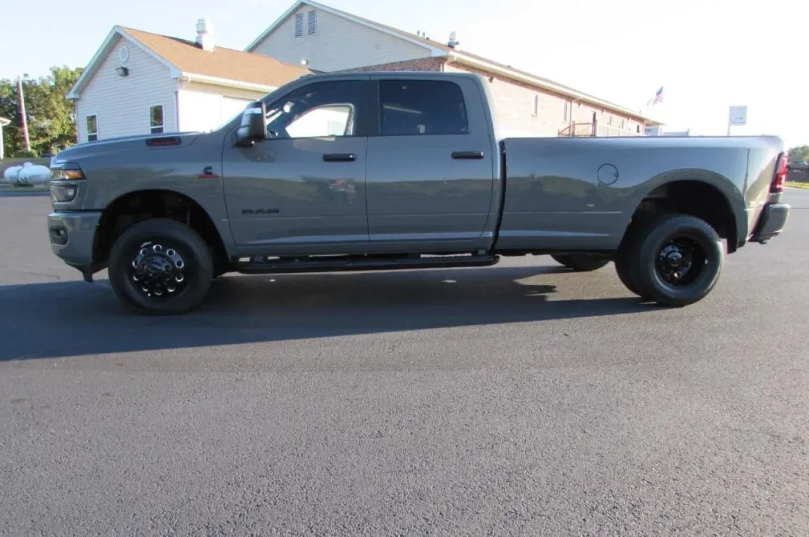 2026 /Black Ram 3500 Big Horn (3C63RRHL3TG) with an Other engine, located at 12830 Highway 21, De Soto, MO, 63020, (636) 337-7777, 38.153099, -90.573624 - Are you ready to take your adventures to the next level? Whether you're hauling gear for a weekend getaway, towing your camper for a family vacation, or simply navigating the everyday hustle, the 2026 Ram 3500 Big Horn is the ultimate companion for those who demand strength and reliability. With its - Photo#4