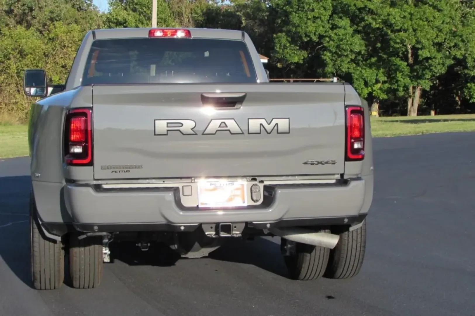 2026 /Black Ram 3500 Big Horn (3C63RRHL3TG) with an Other engine, located at 12830 Highway 21, De Soto, MO, 63020, (636) 337-7777, 38.153099, -90.573624 - Are you ready to take your adventures to the next level? Whether you're hauling gear for a weekend getaway, towing your camper for a family vacation, or simply navigating the everyday hustle, the 2026 Ram 3500 Big Horn is the ultimate companion for those who demand strength and reliability. With its - Photo#6