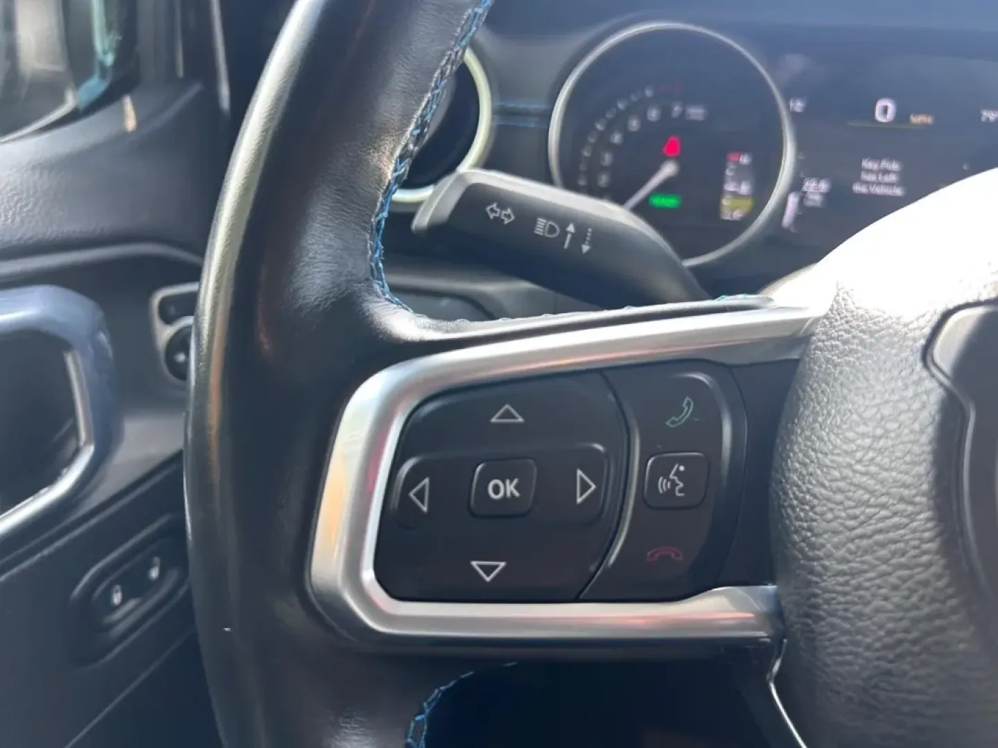 2022 /Black Leather Jeep Wrangler Unlimited Rubicon 4xe (1C4JJXR65NW) with an 2.0L I4 DOHC DI Turbo PHEV engine, Automatic transmission, located at 970 Woodlawn Dr., Farmington, MO, 63640, (573) 431-7800, 37.825642, -90.468674 - ### Adventure Awaits with this 2022 Jeep Wrangler Unlimited Rubicon 4xe<br /> <br /> Are you ready to take your outdoor adventures to the next level? If you're looking for a vehicle that blends rugged capability with eco-friendly technology, the 2022 Jeep Wrangler Unlimited Rubicon 4xe is your perfe - Photo#11